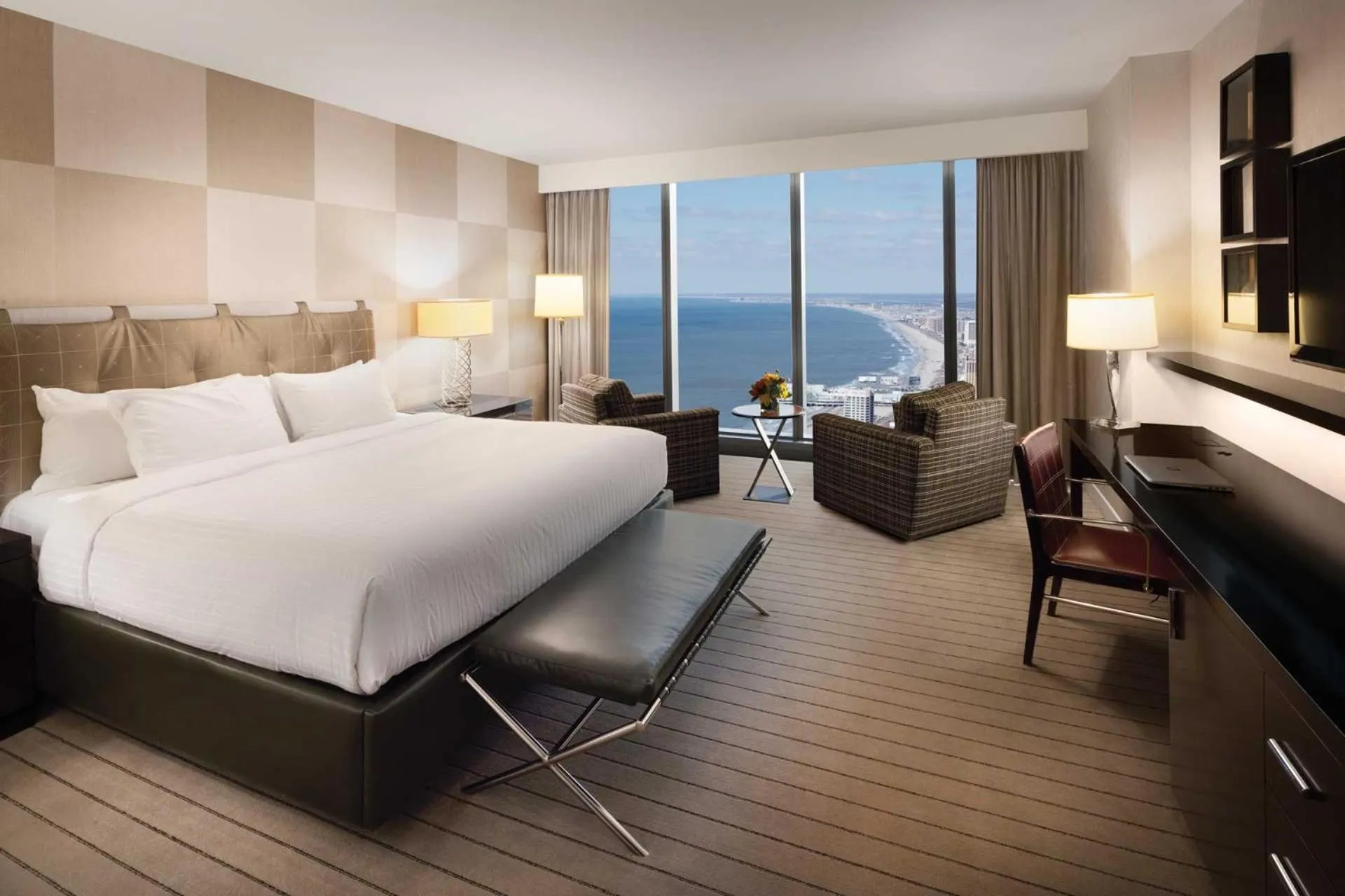 Bedroom, Bed in Ocean Casino Resort