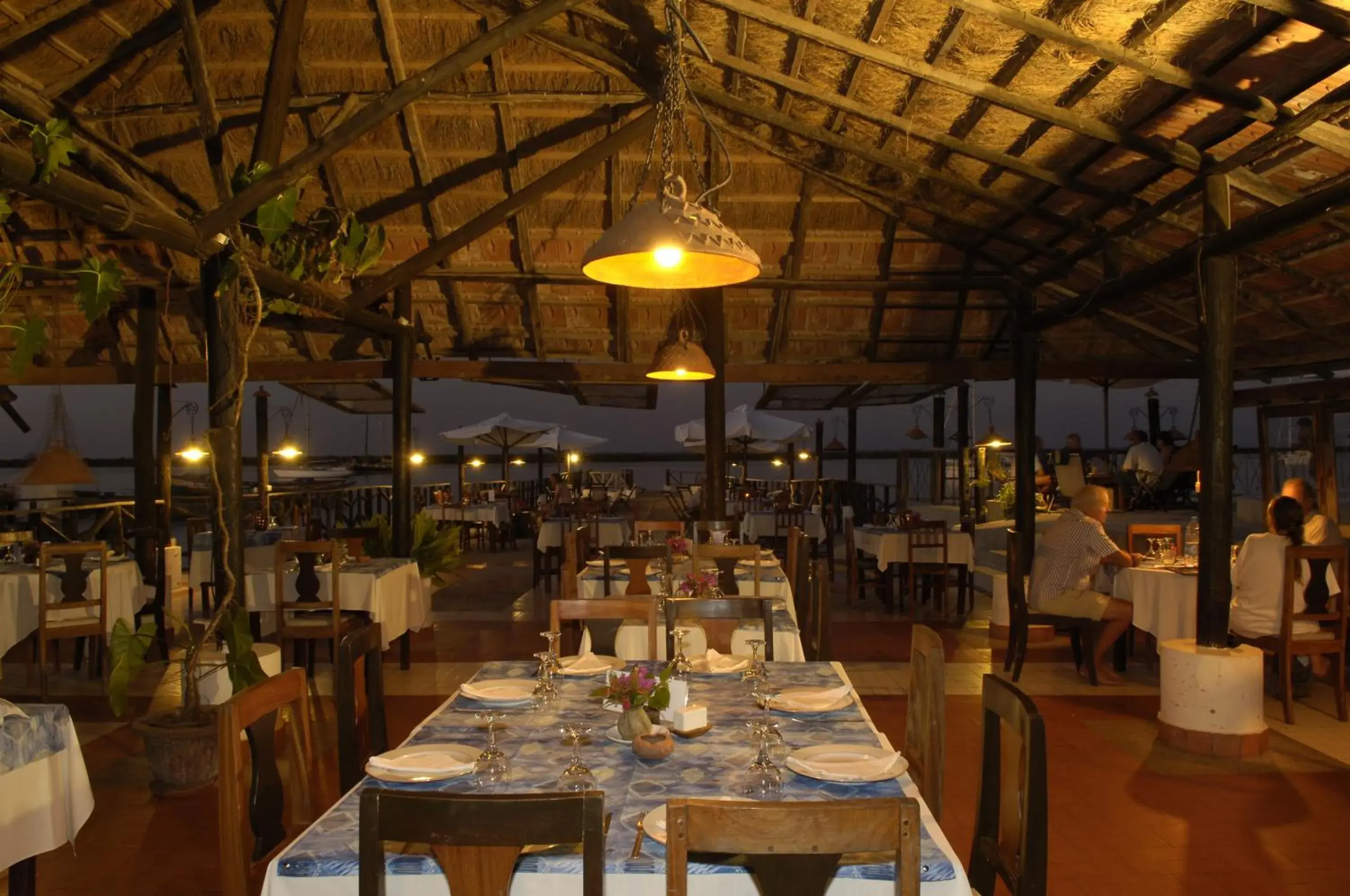 Restaurant/places to eat in Hôtel Kadiandoumagne Restaurant/places to eat in Hôtel Kadiandoumagne