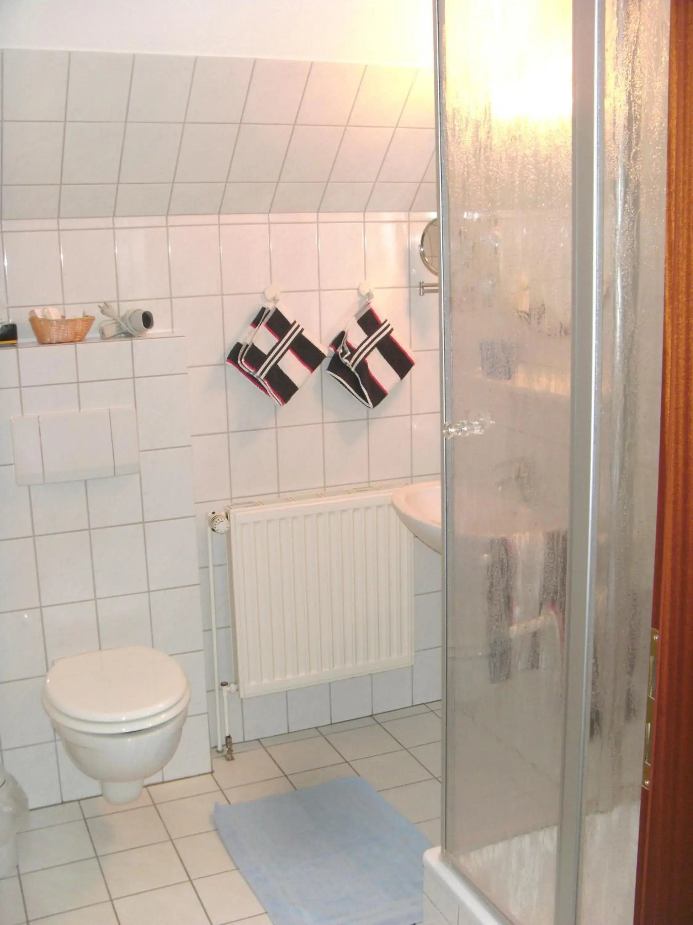 Single Room in Hotel Kiek ut Single Room in Hotel Kiek ut