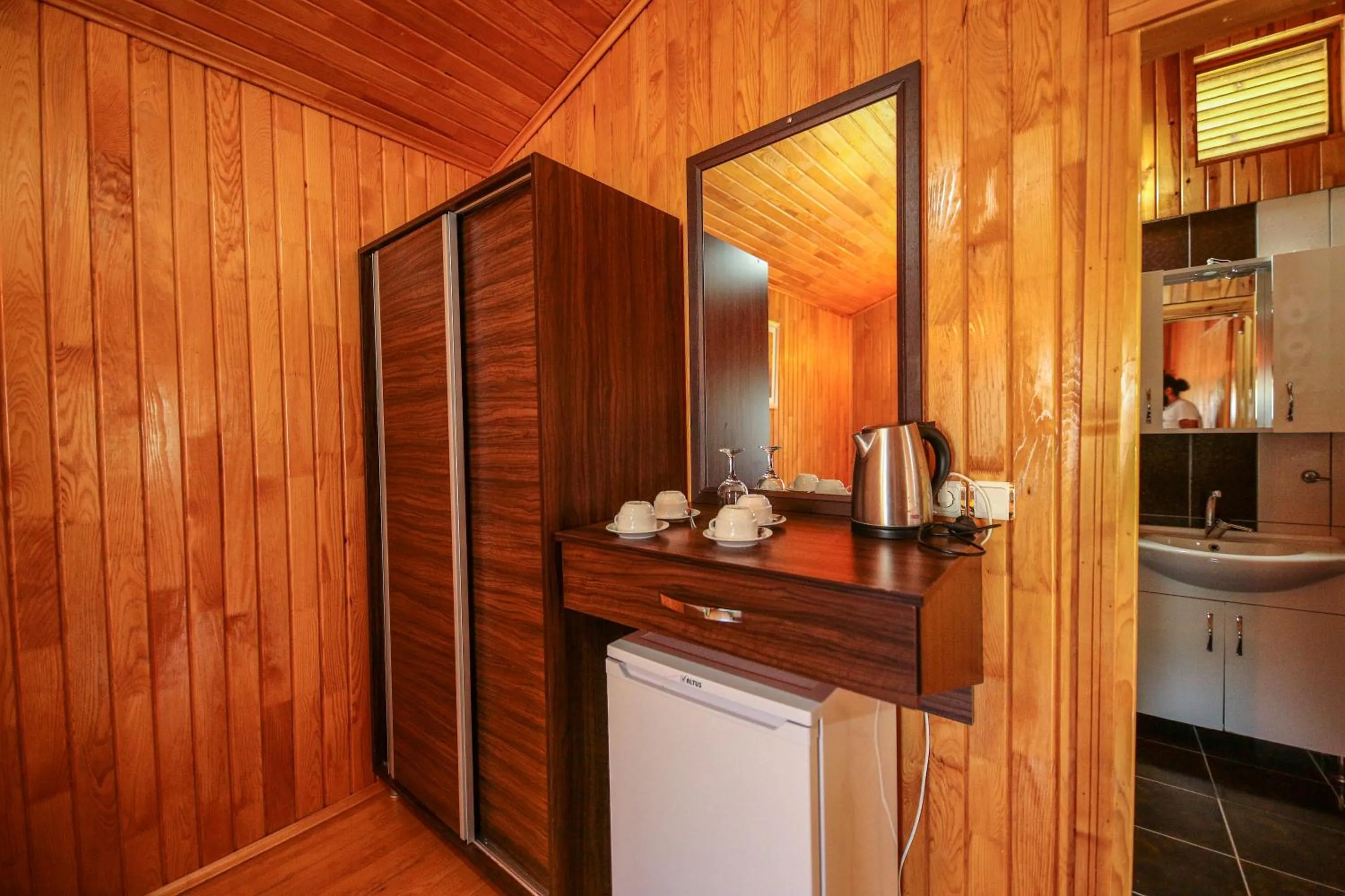 Cirali Zakkum Bungalow