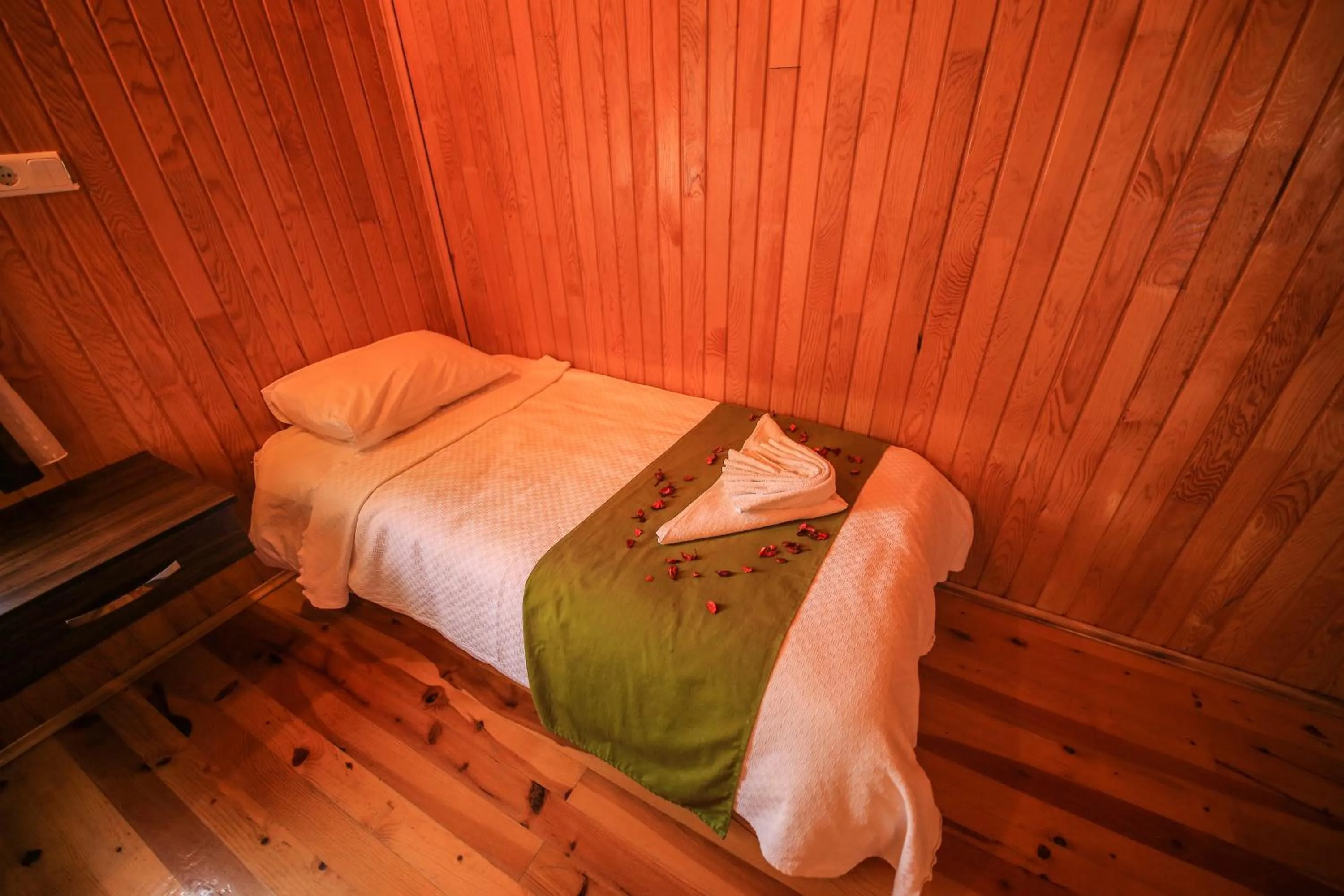 Cirali Zakkum Bungalow