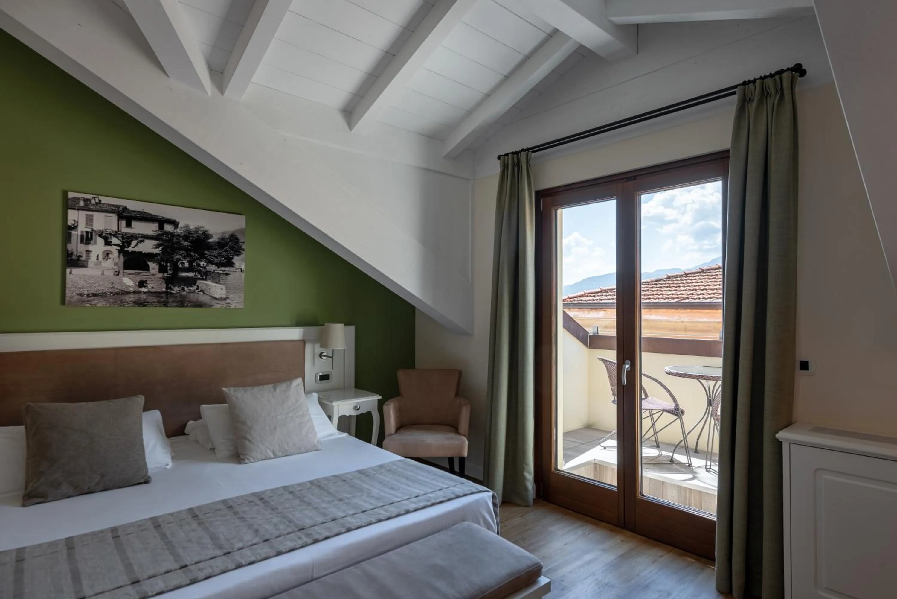 Bed in Hotel Garni Corona