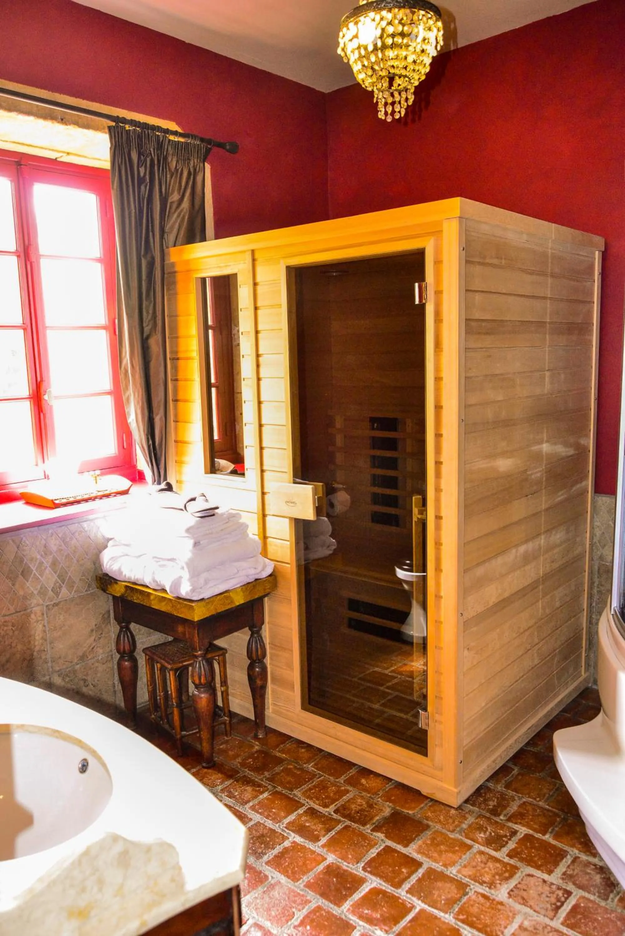 Area and facilities in Chateau d'Origny, Chambres d'hotes et Restaurant Gastronomique