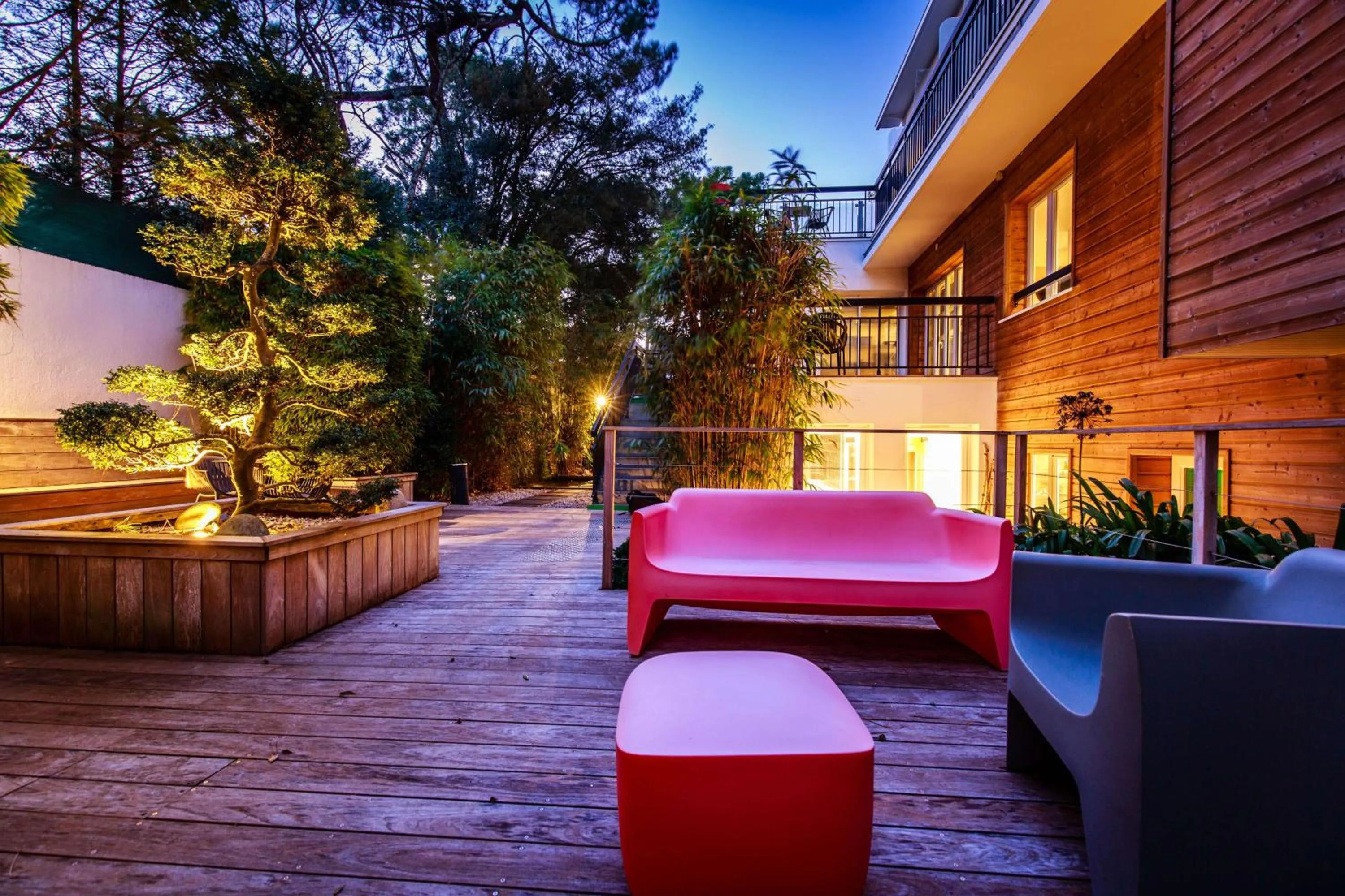 Patio in Best Western Hôtel Garden and Spa