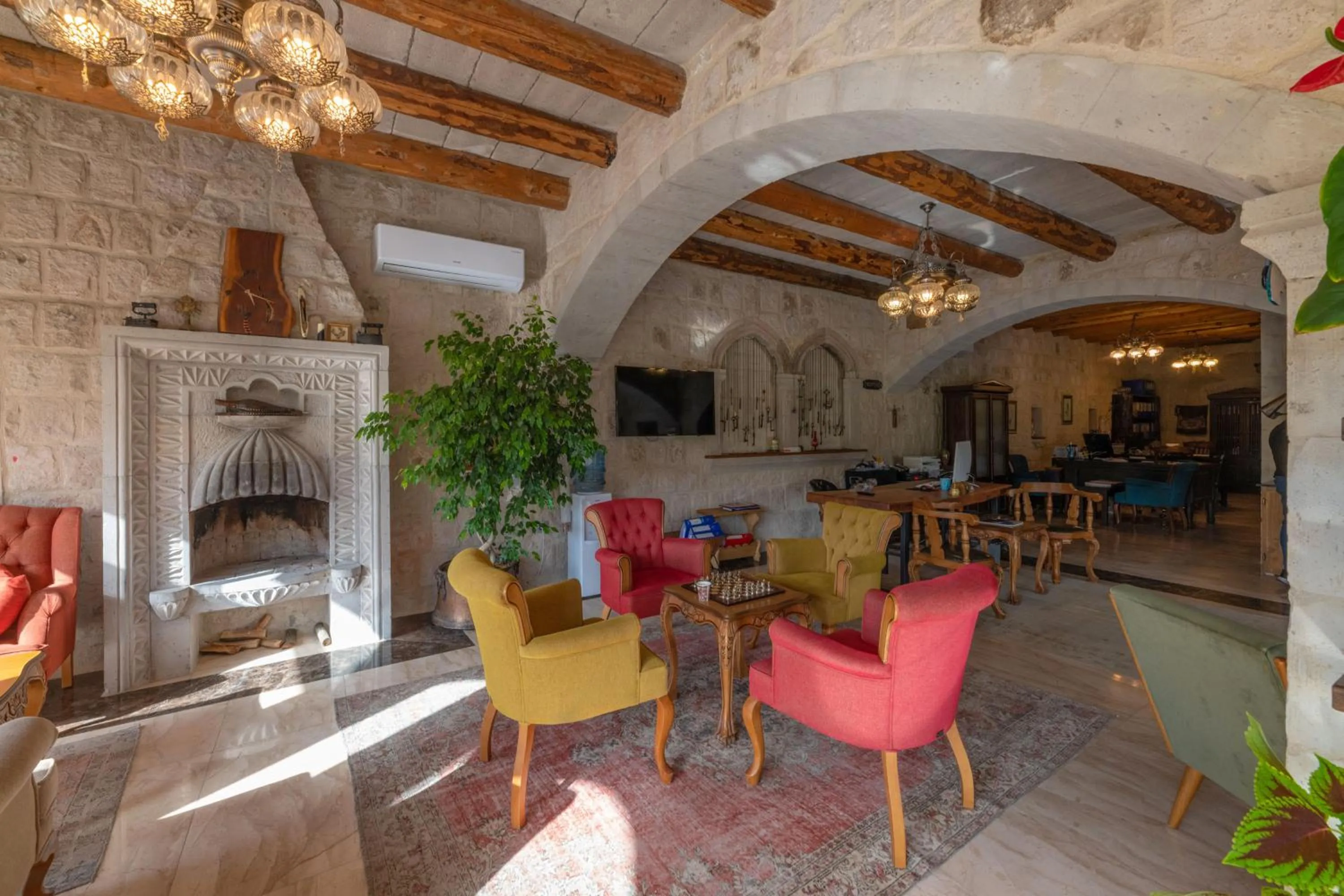 Lobby or reception in Hera Cave Suites
