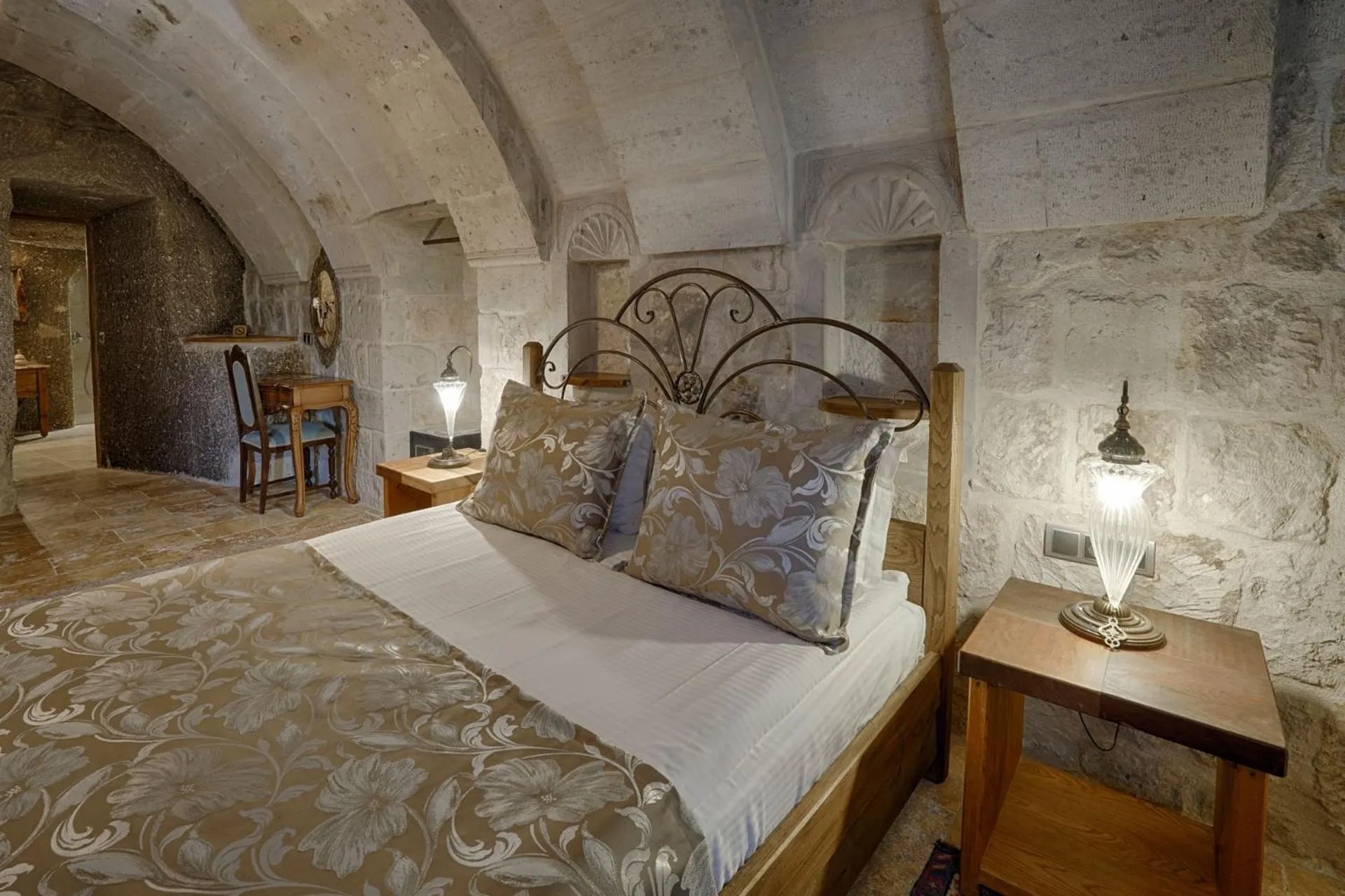 Bed in Hera Cave Suites