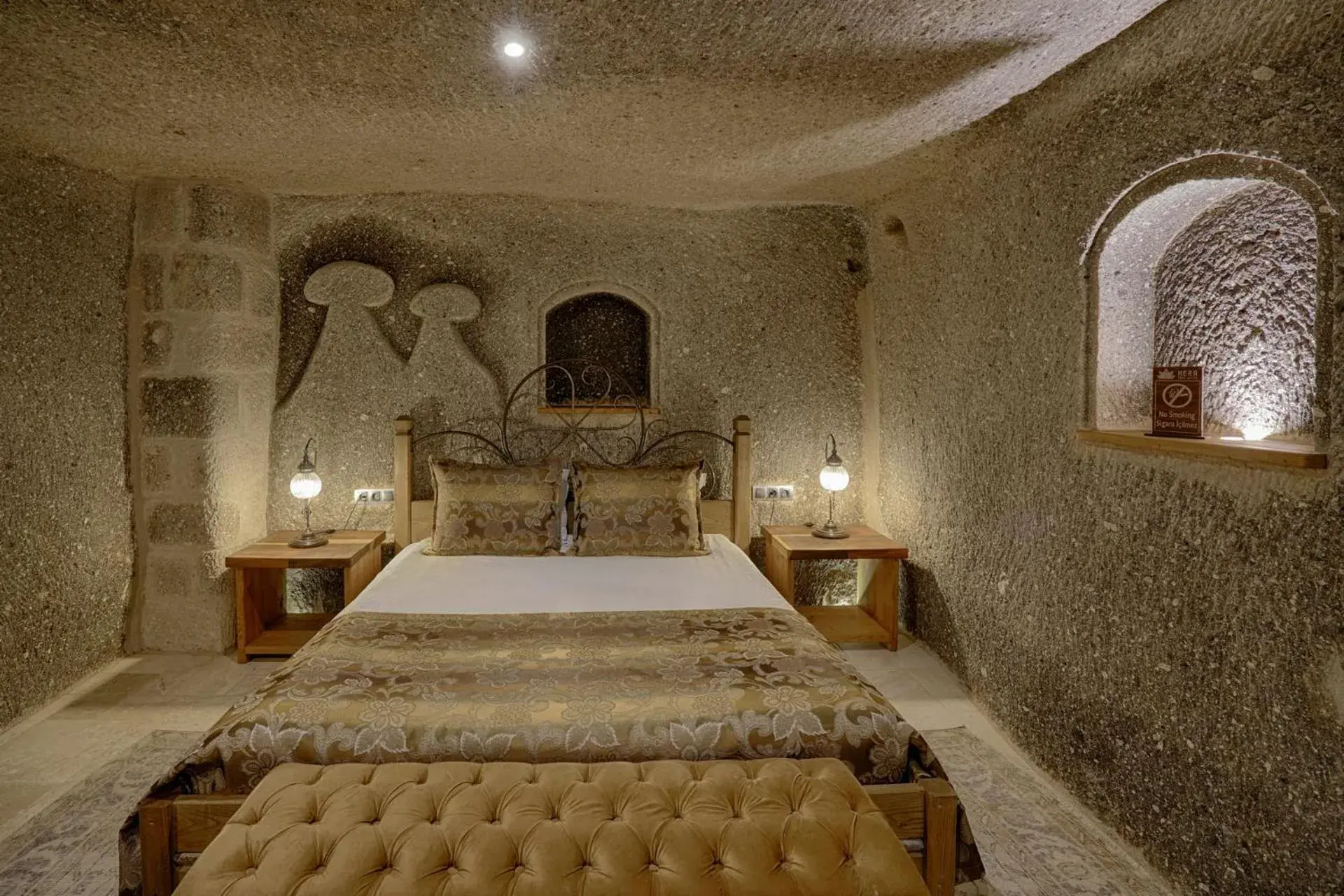 Bedroom, Bed in Hera Cave Suites Bedroom, Bed in Hera Cave Suites