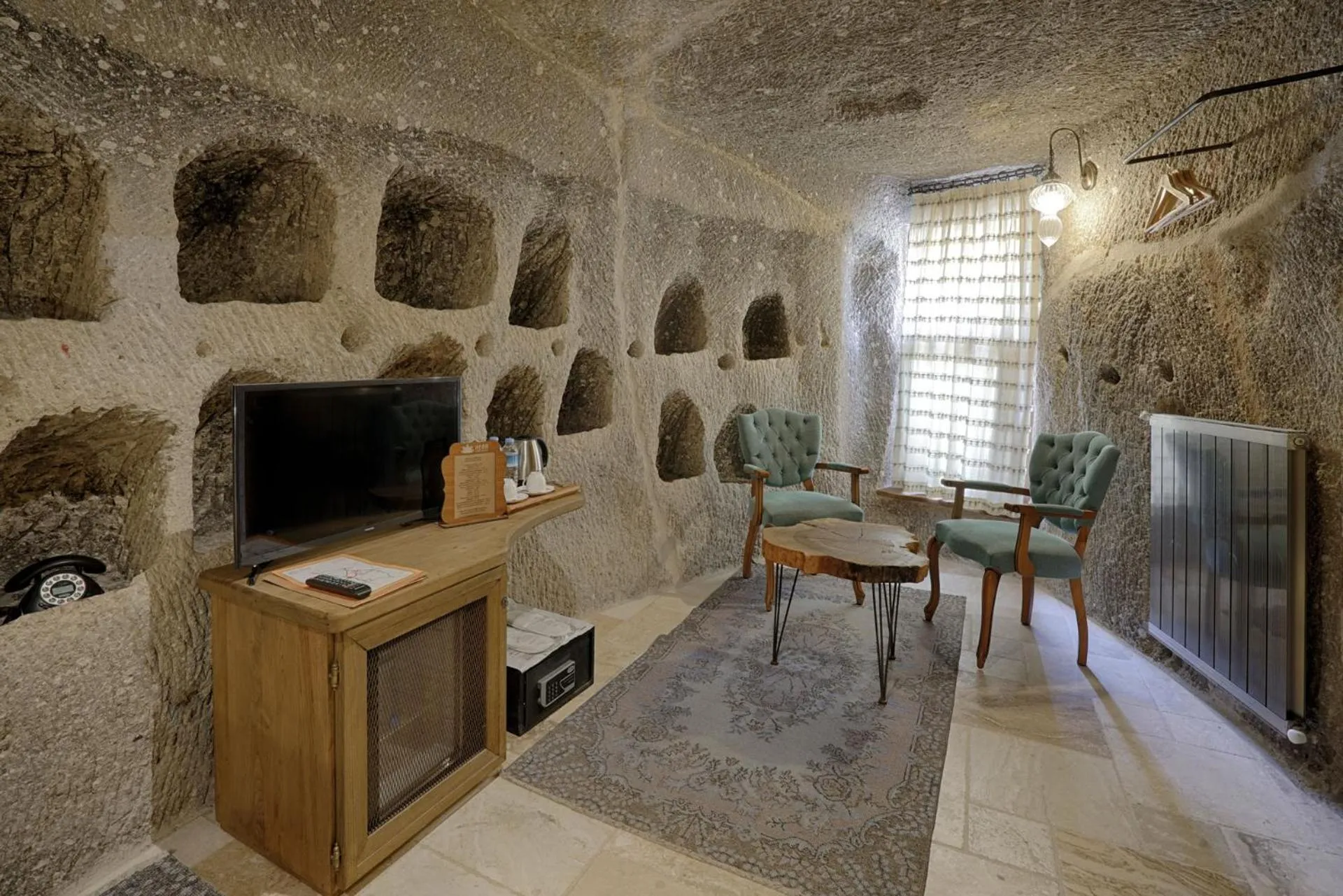 Living room in Hera Cave Suites