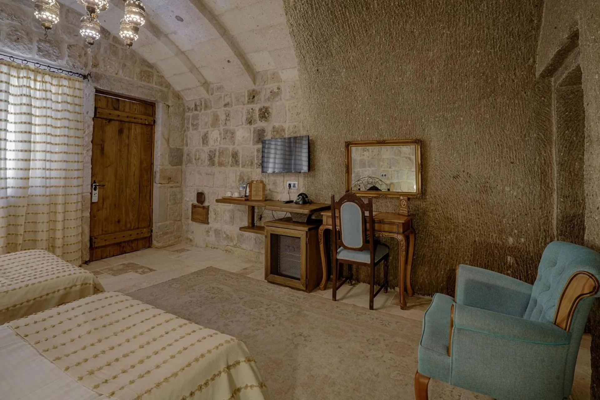 Seating area in Hera Cave Suites