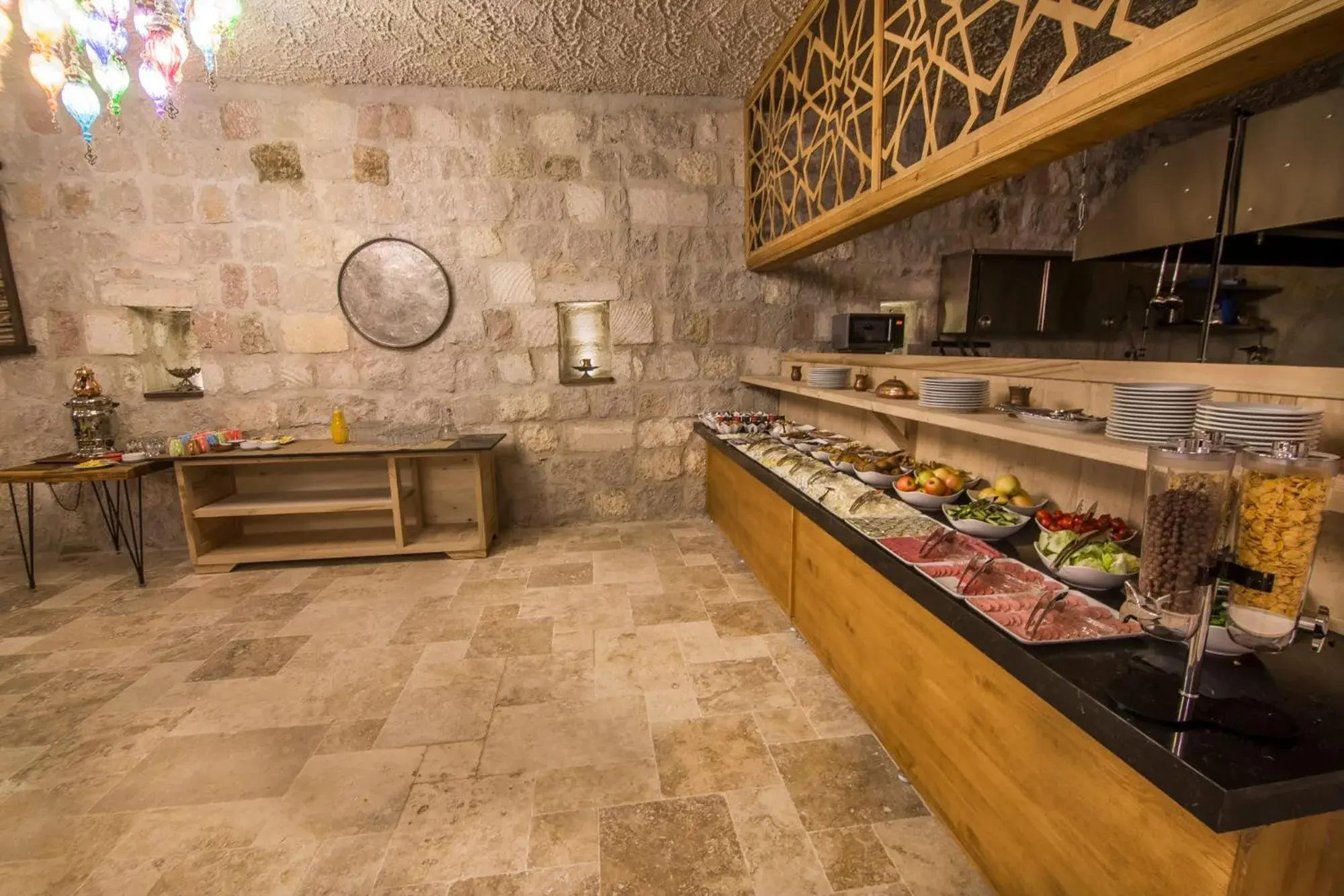 Breakfast in Hera Cave Suites Breakfast in Hera Cave Suites