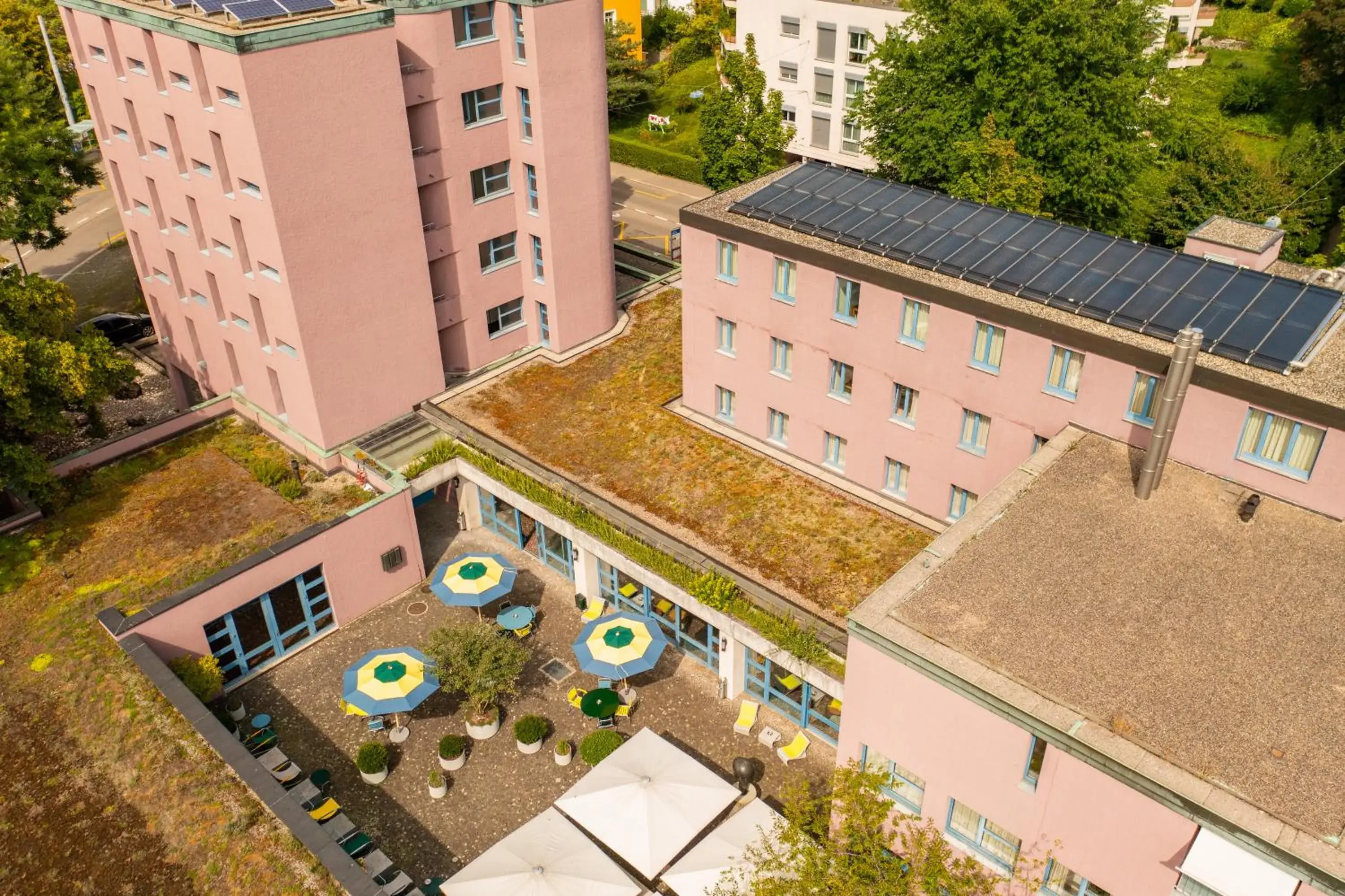 Property building in Zurich Youth Hostel Property building in Zurich Youth Hostel