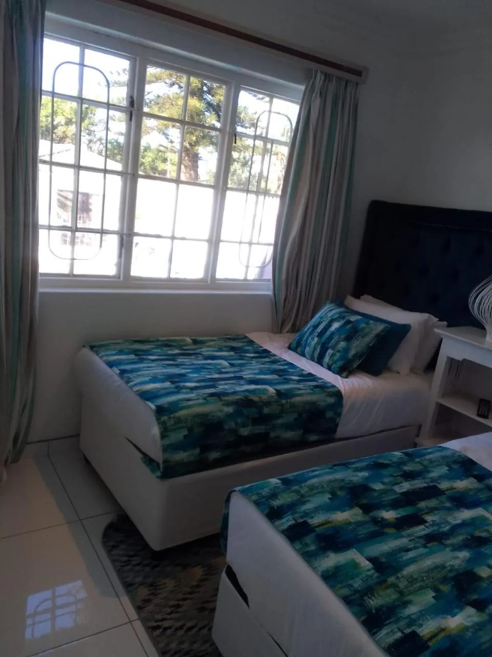 Blue Waves Lodge