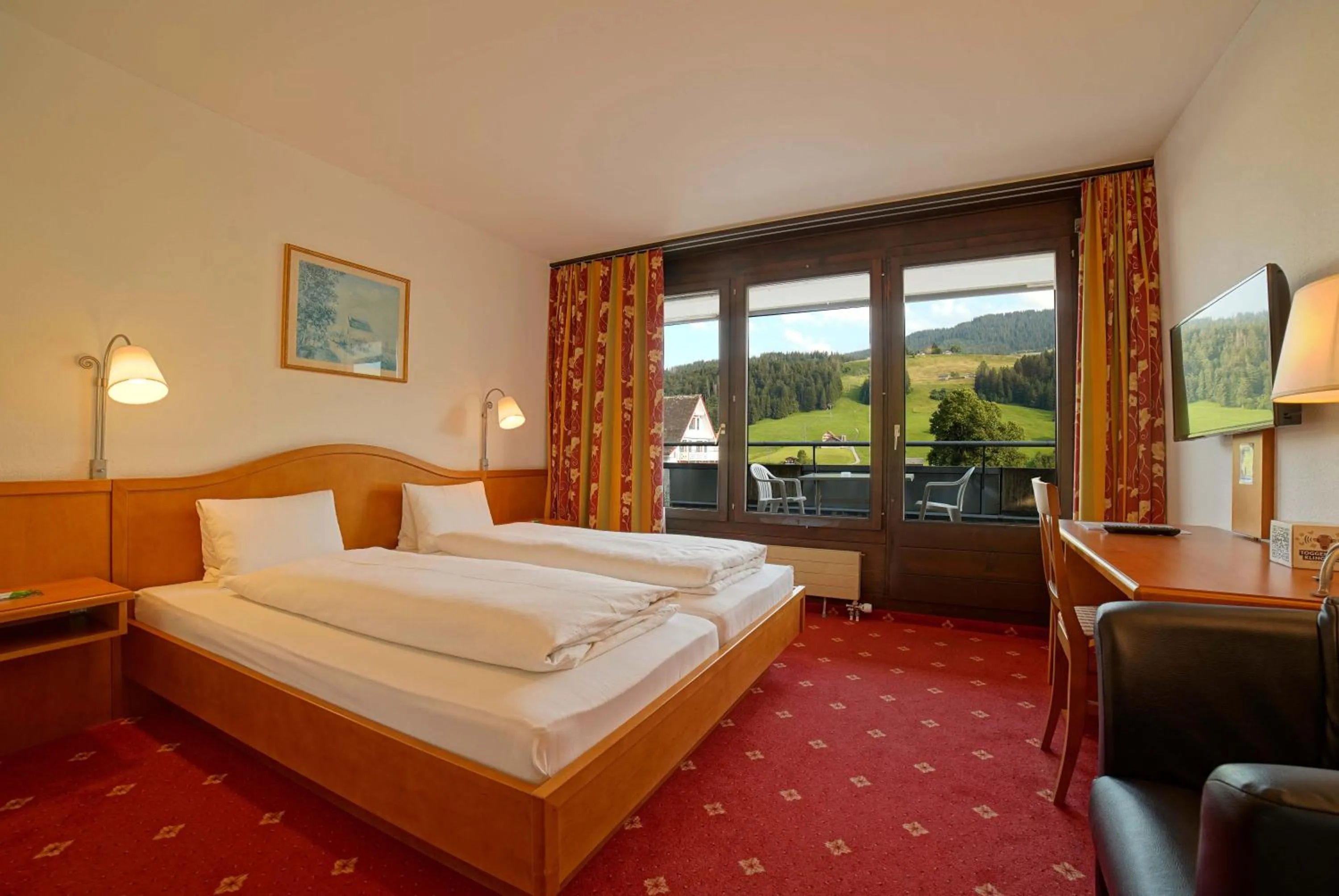 Bed in Hotel Toggenburg