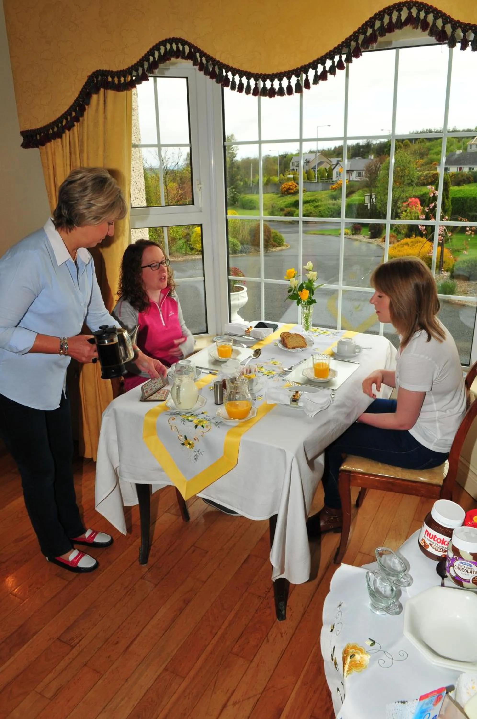 Dining area in Killererin House B&B