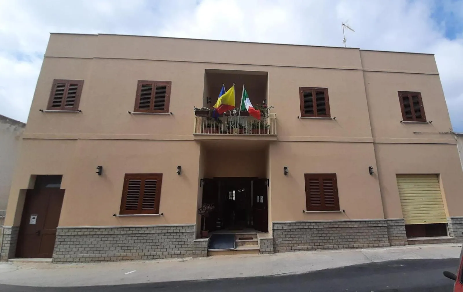 Property building in Albergo Bouganville