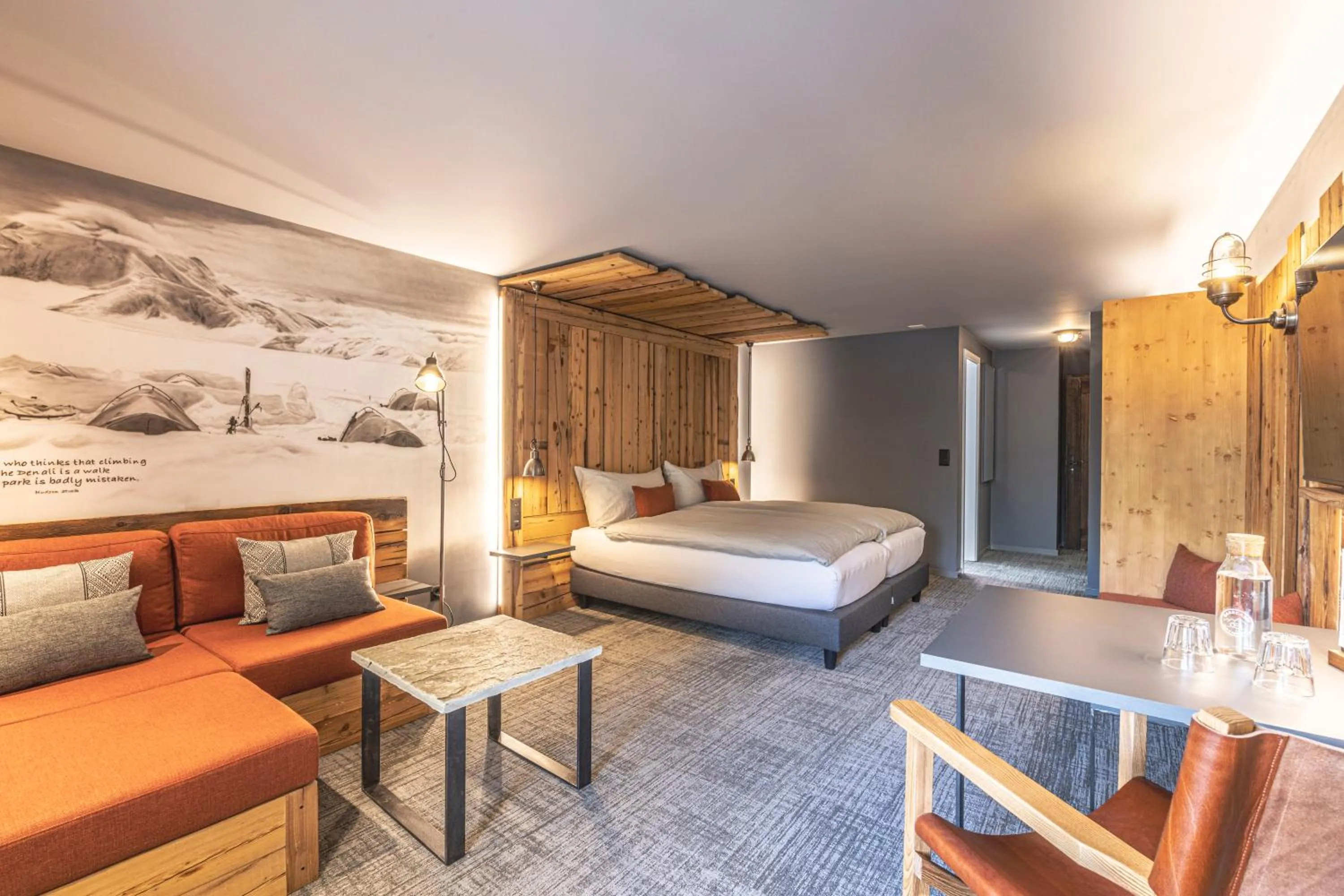 Bed in BaseCamp Hotel