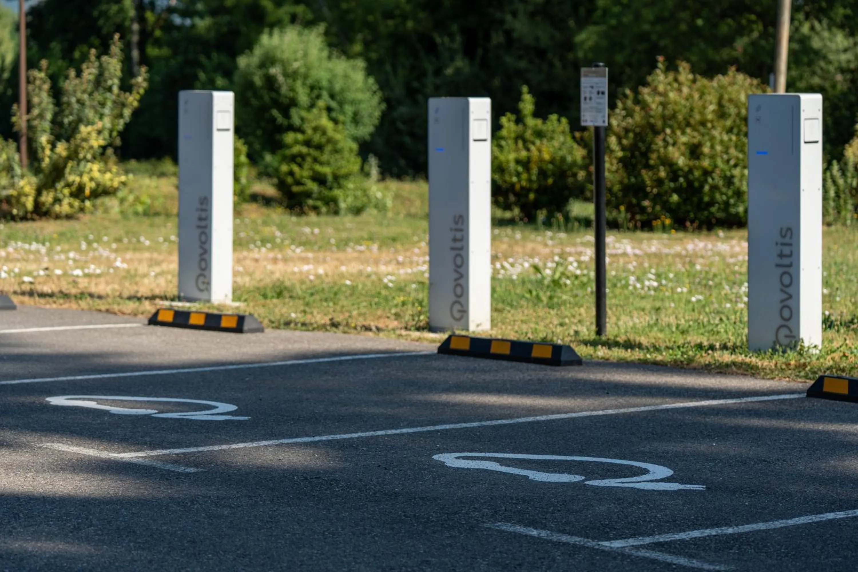Parking in Le Pré du Lac
