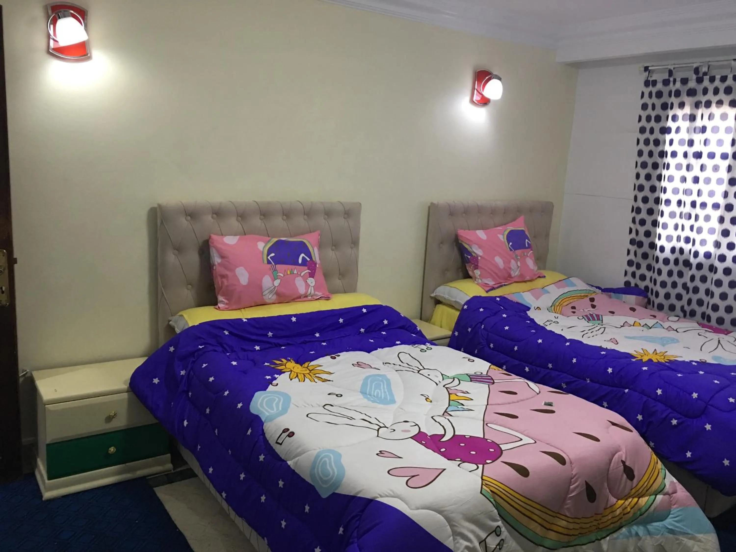 Bedroom, Bed in Al Marwa Apartment in Dokki - Families Only
