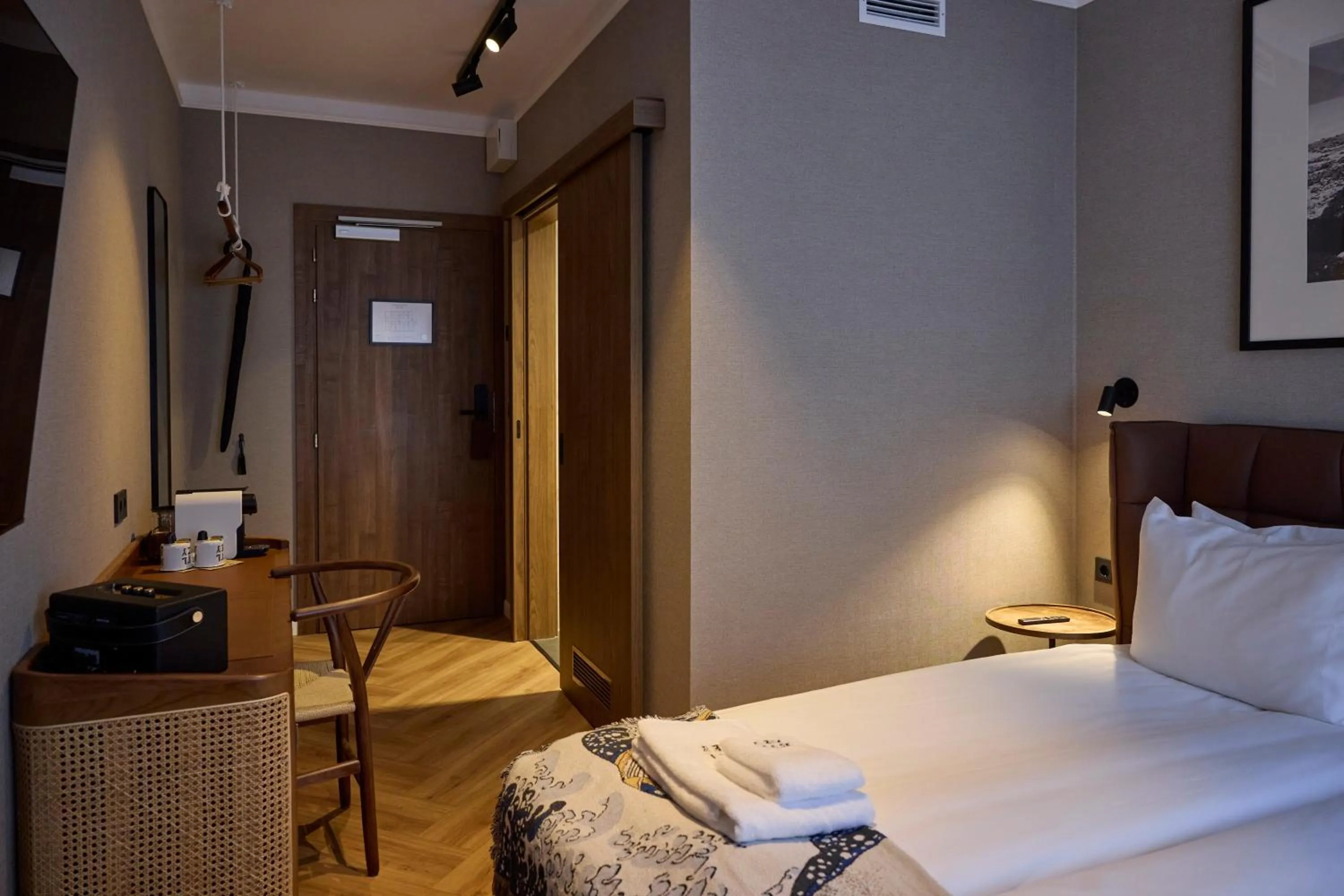 Bed in Hotel Akureyri