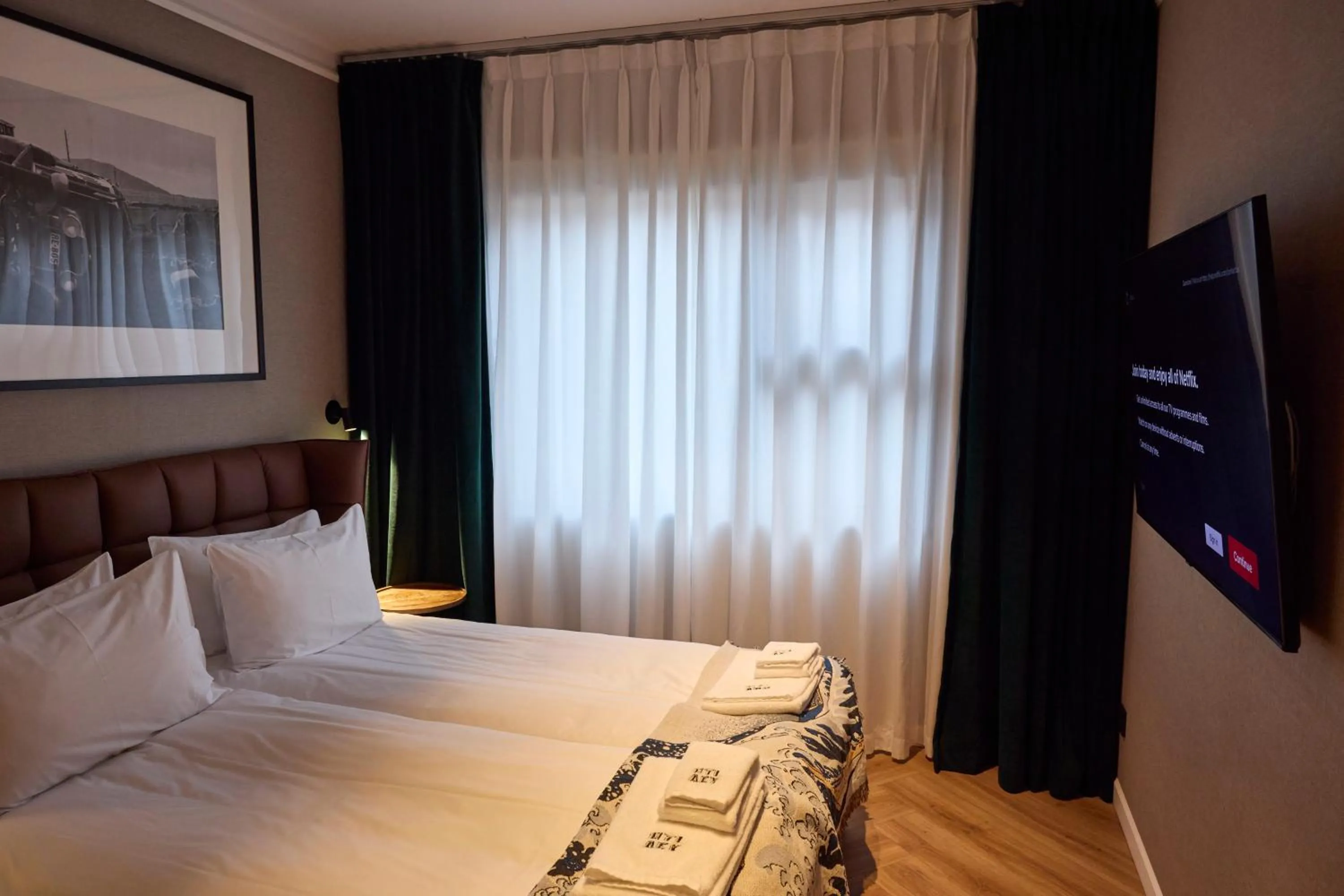 Bed in Hotel Akureyri