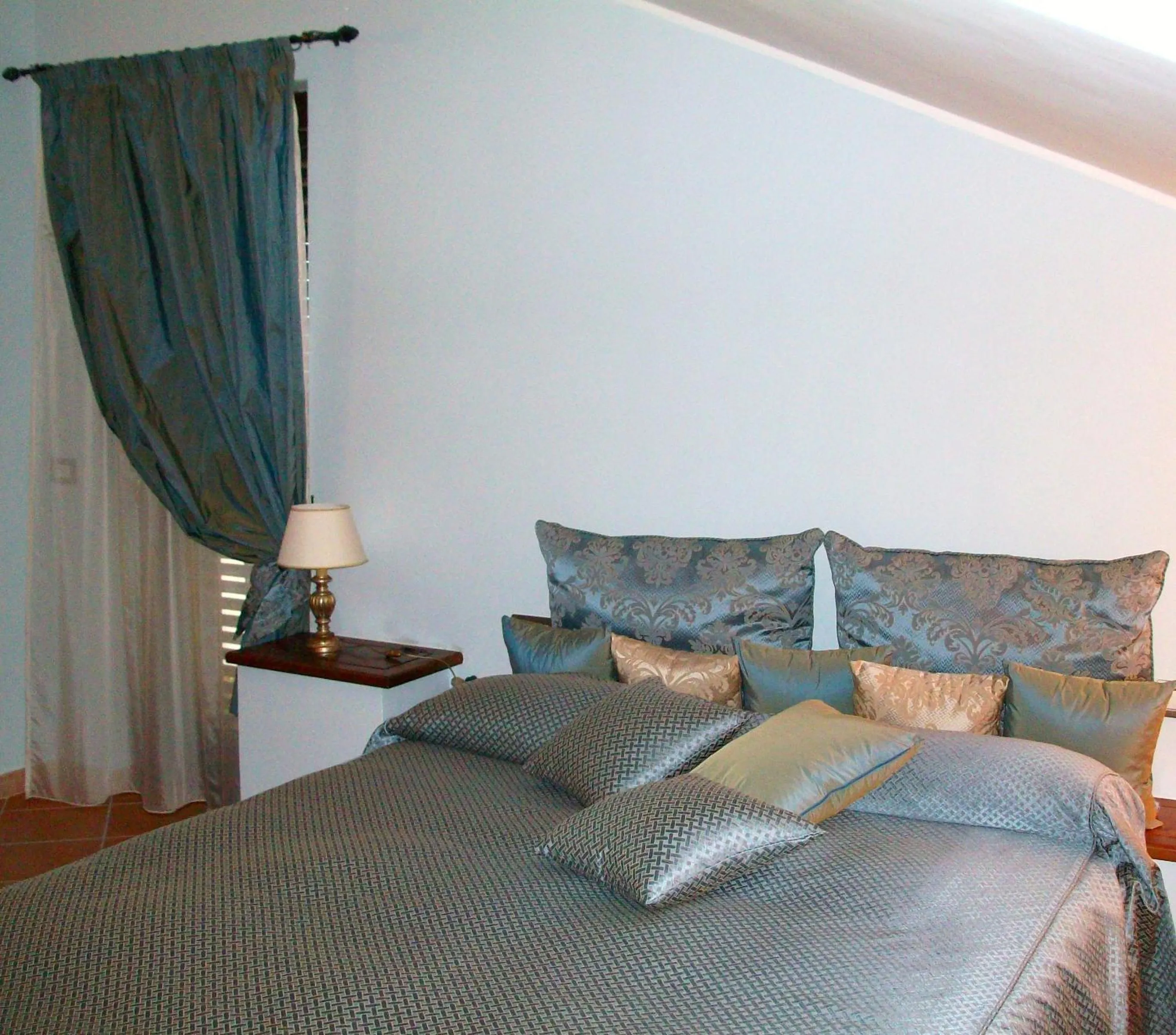 Bed in Residence Hotel La Commenda