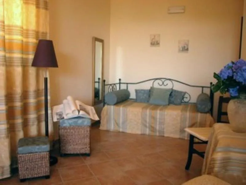 Bed in Residence Hotel La Commenda