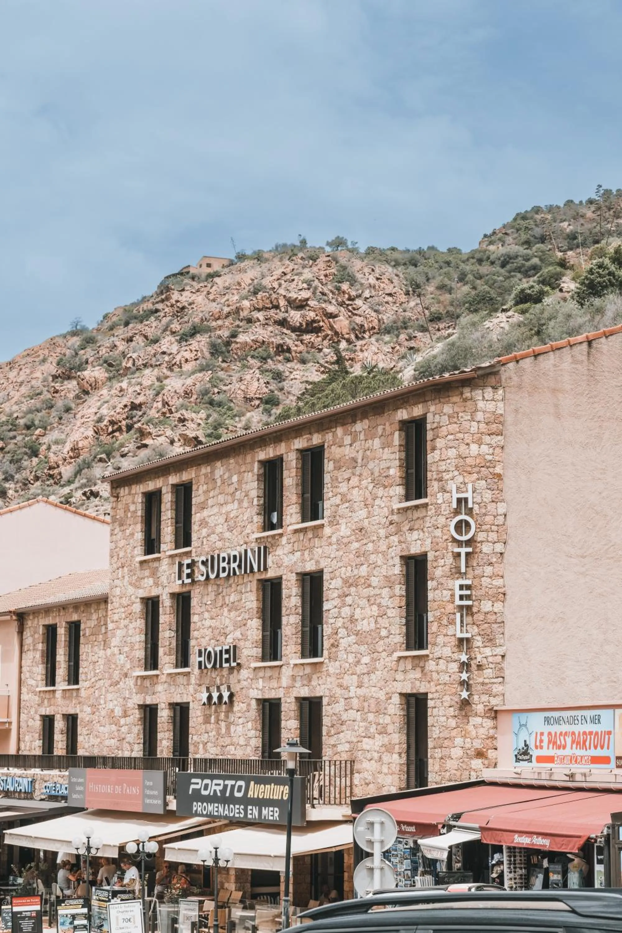 Property building in Hôtel & Résidence Le Subrini