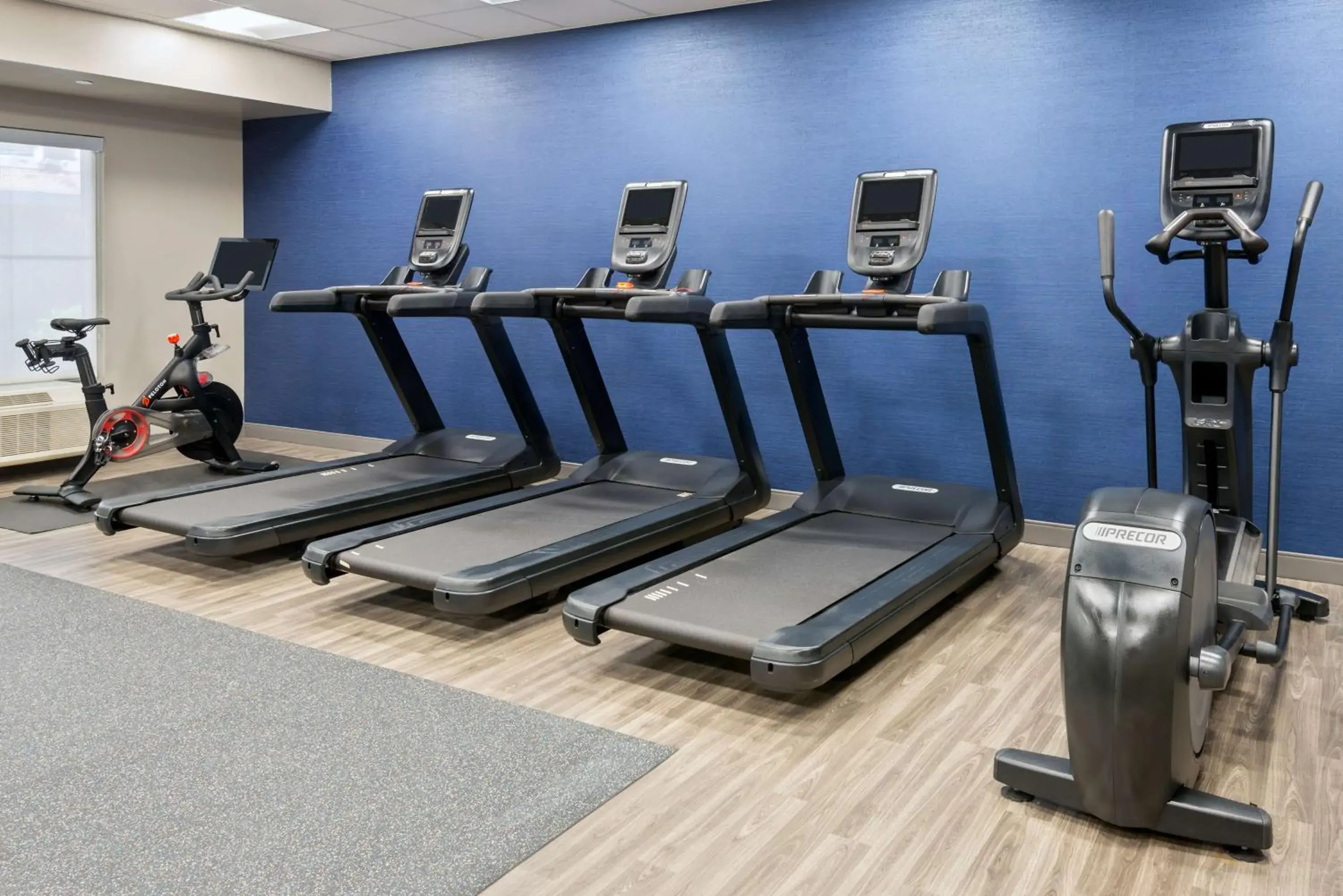 Fitness centre/facilities in Hampton Inn & Suites Charlottesville at the University Fitness centre/facilities in Hampton Inn & Suites Charlottesville at the University