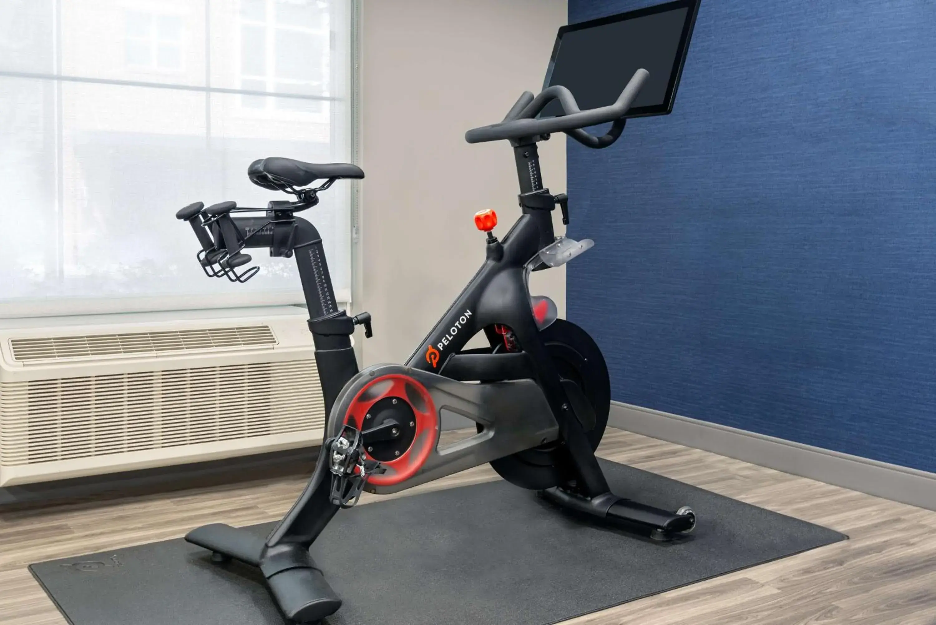 Fitness centre/facilities in Hampton Inn & Suites Charlottesville at the University Fitness centre/facilities in Hampton Inn & Suites Charlottesville at the University