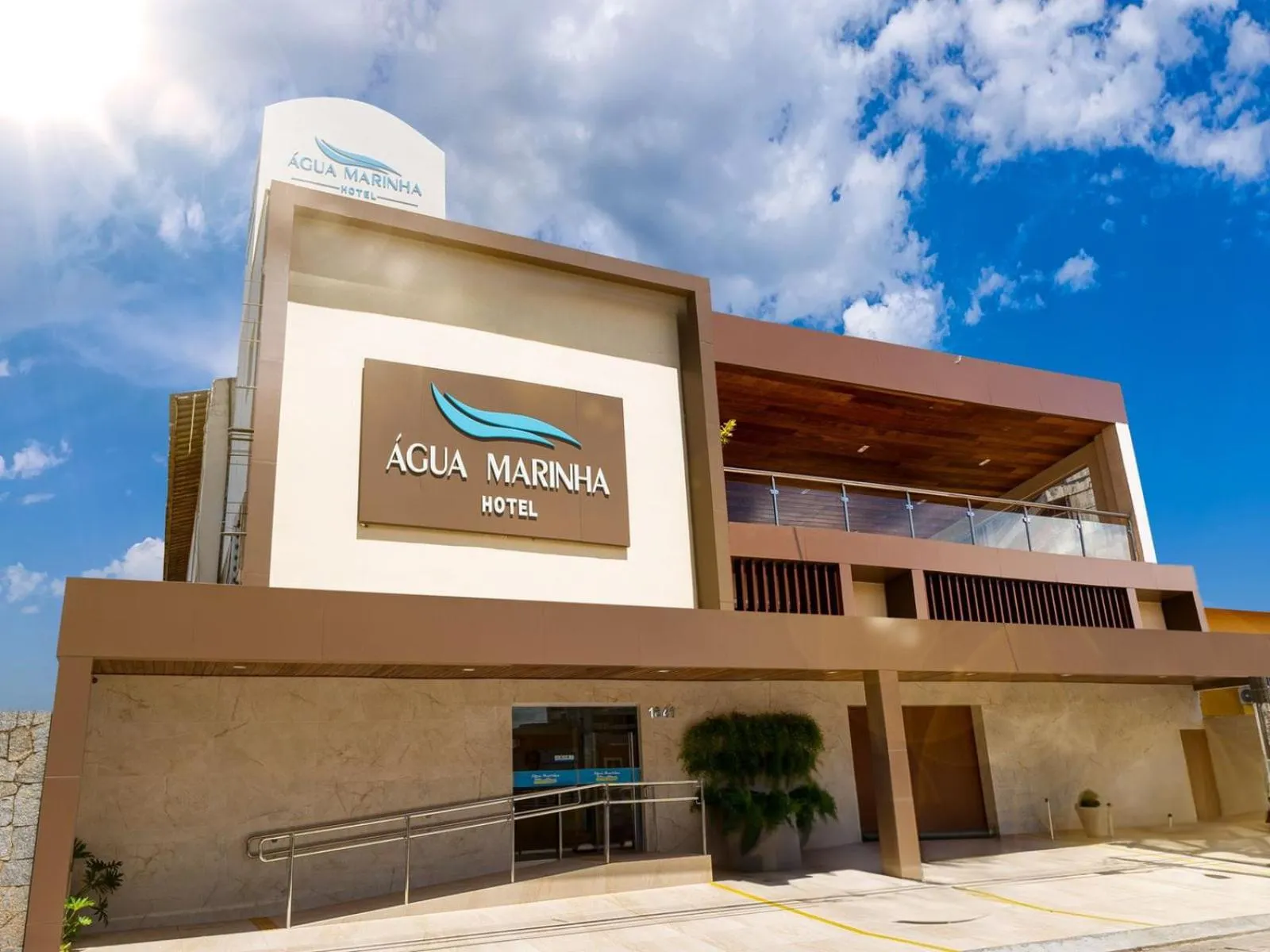 Property building in Hotel Agua Marinha