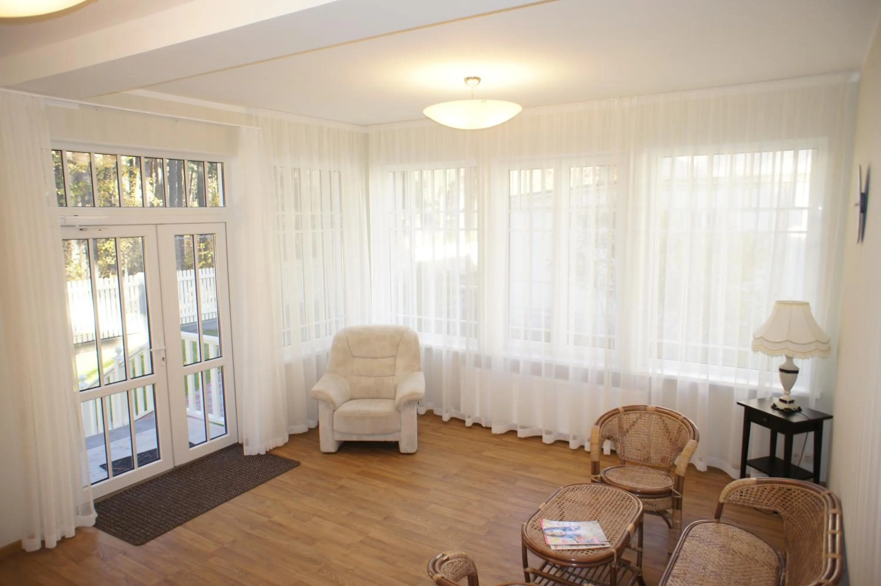 Decorative detail in Amber Coast & Sea