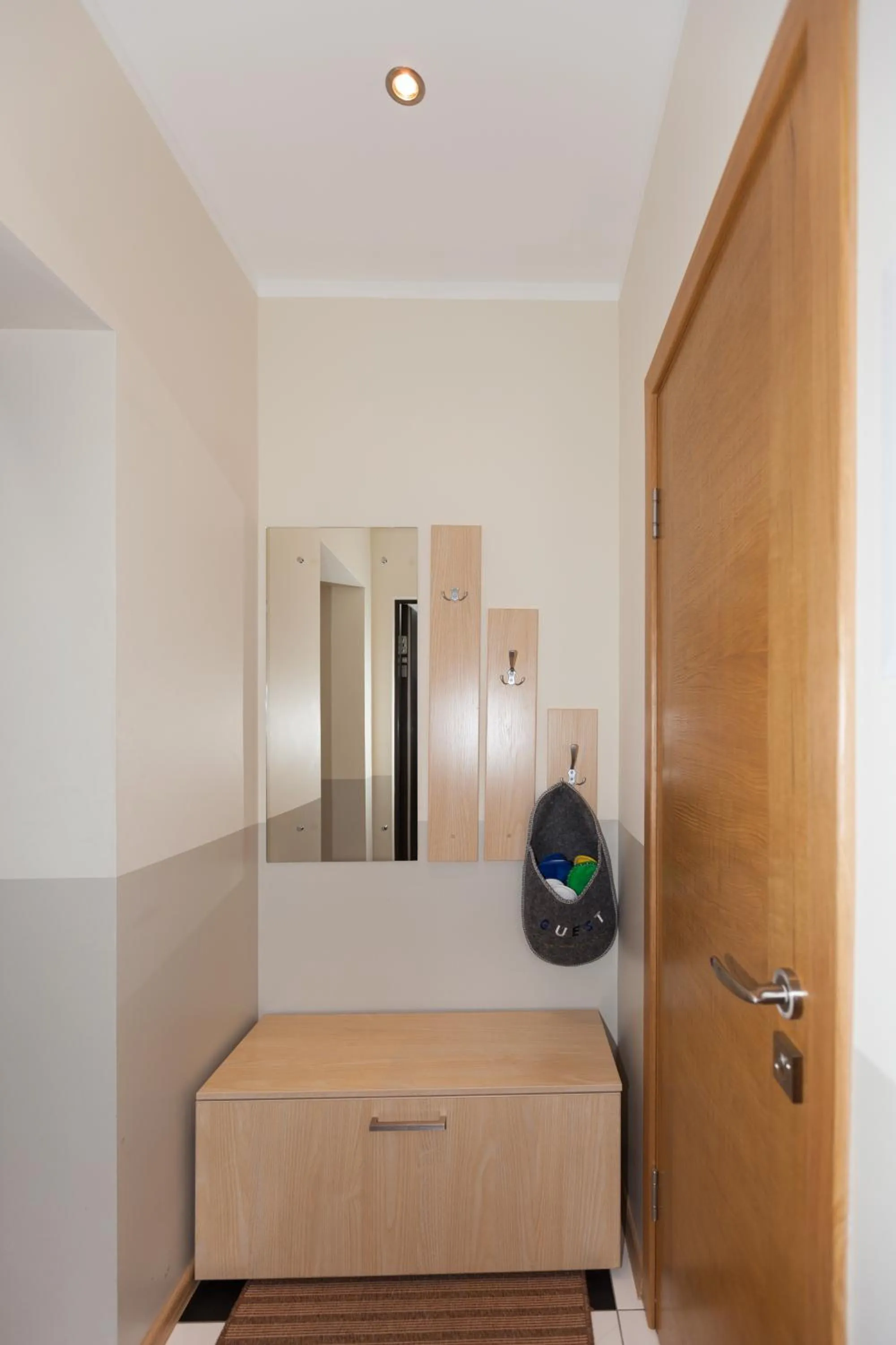 Decorative detail in Amber Coast & Sea