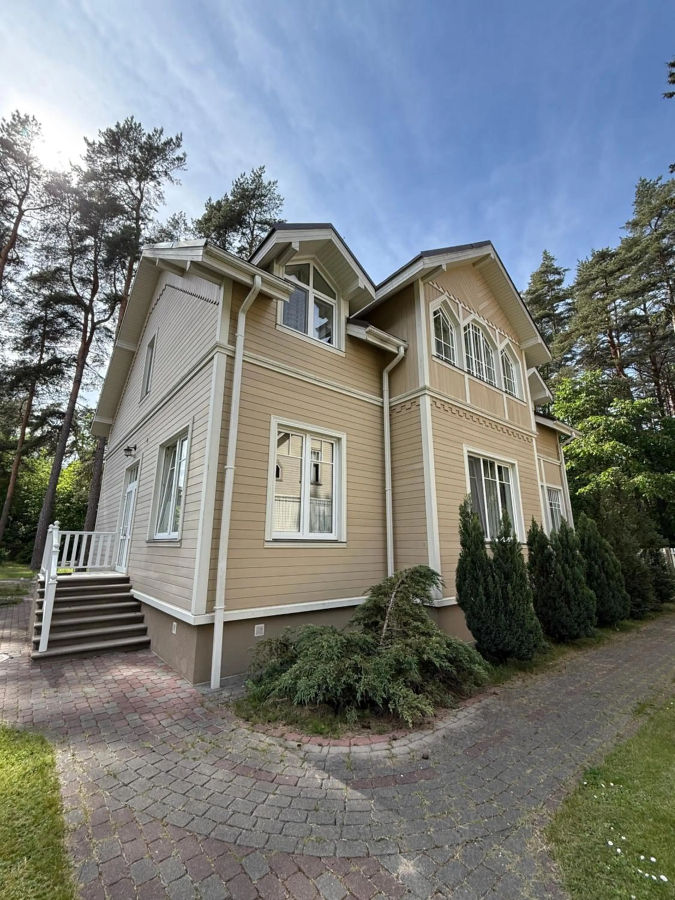 Property building in Amber Coast & Sea