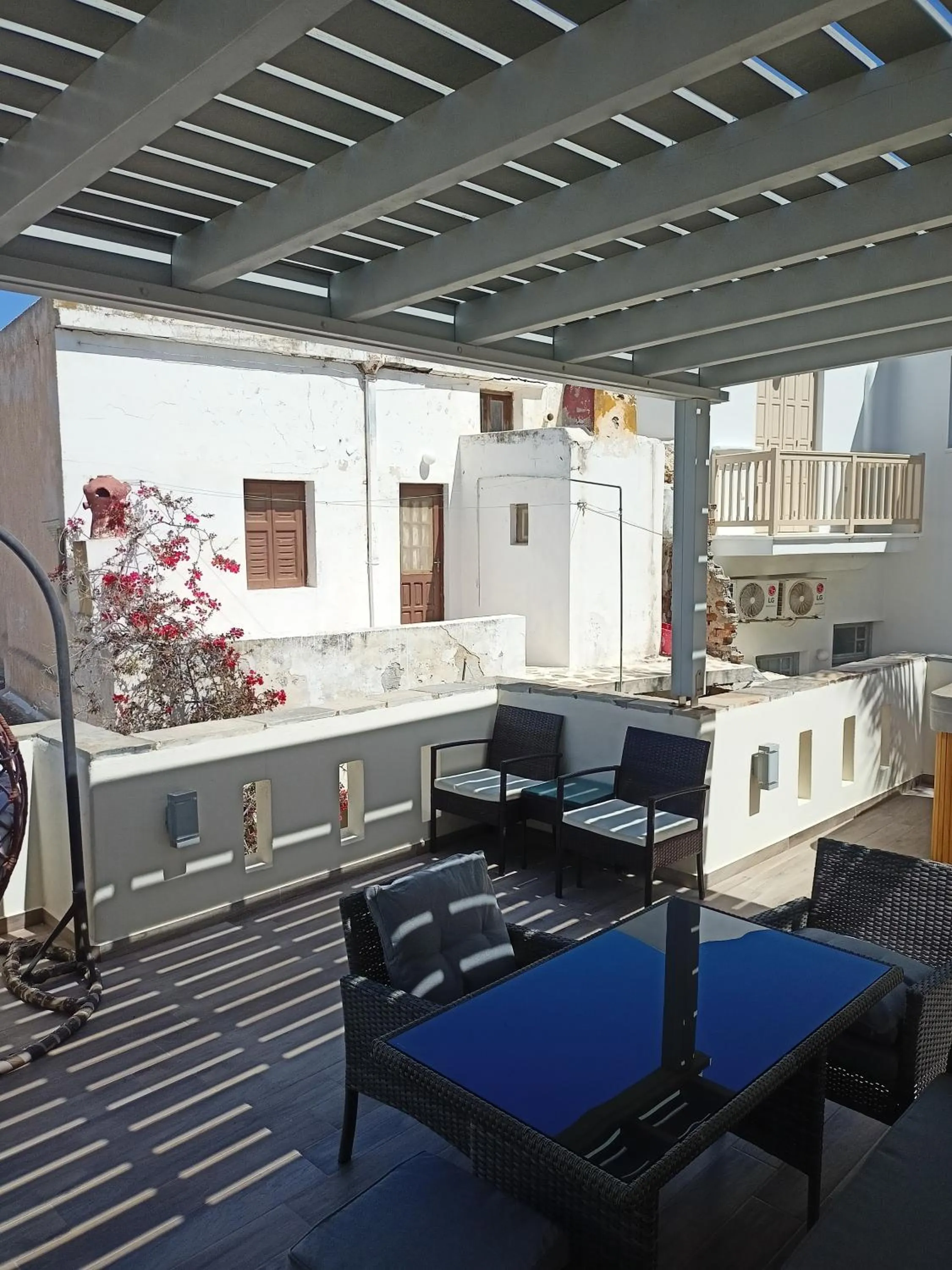 Naxos Illusion Nikos Verikokos