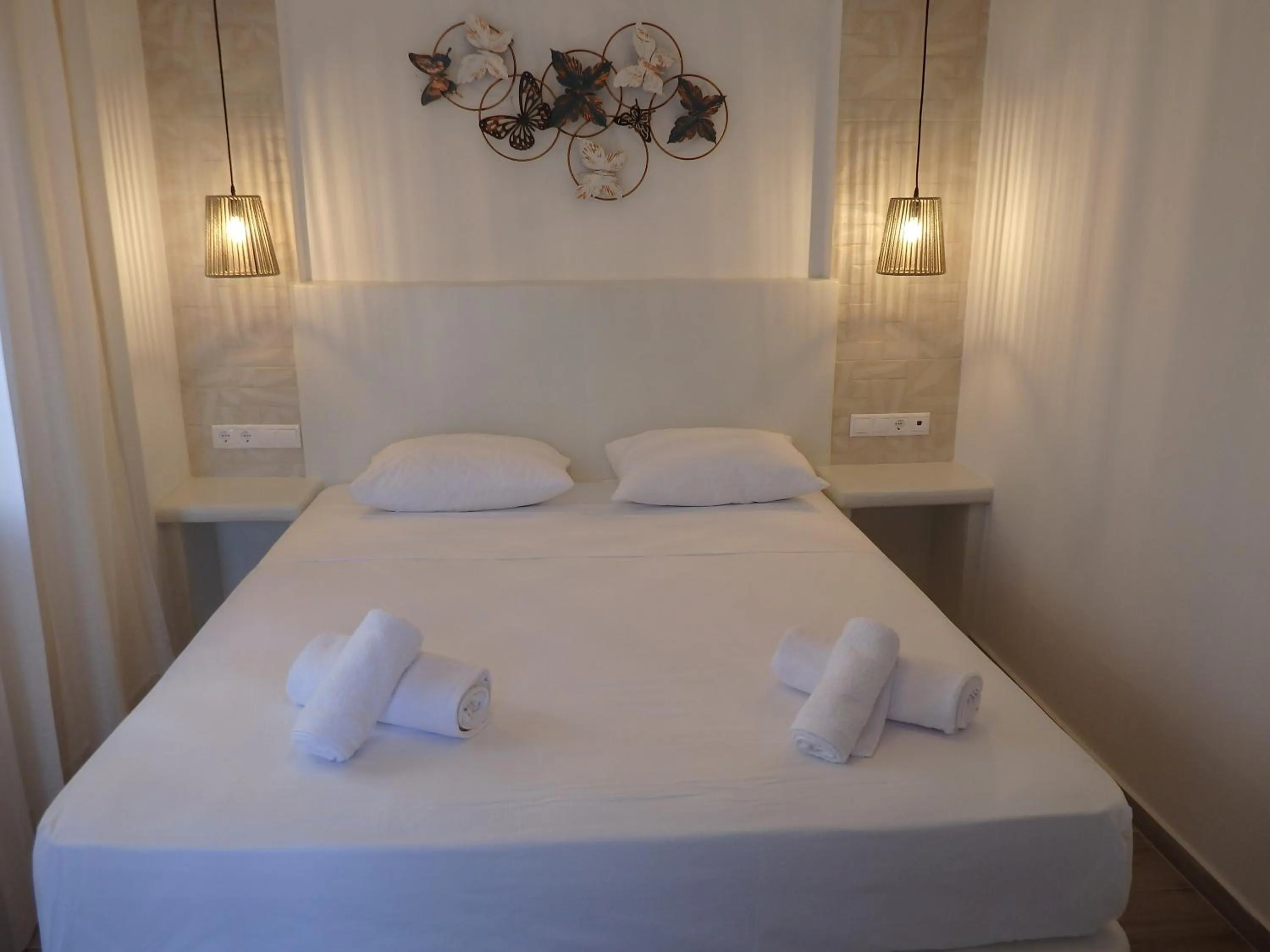 Bed in Naxos Illusion Nikos Verikokos