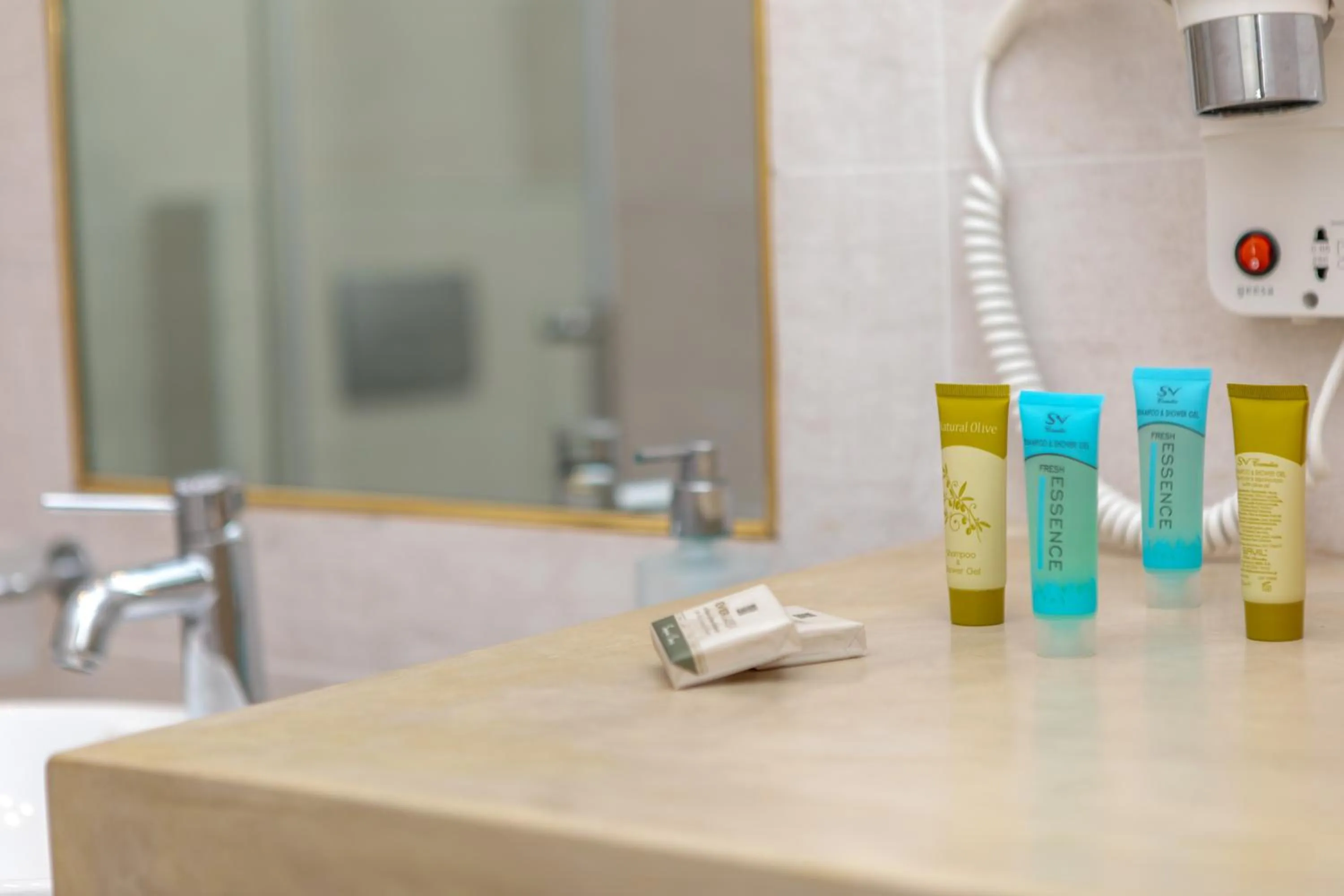 Naxos Illusion Nikos Verikokos