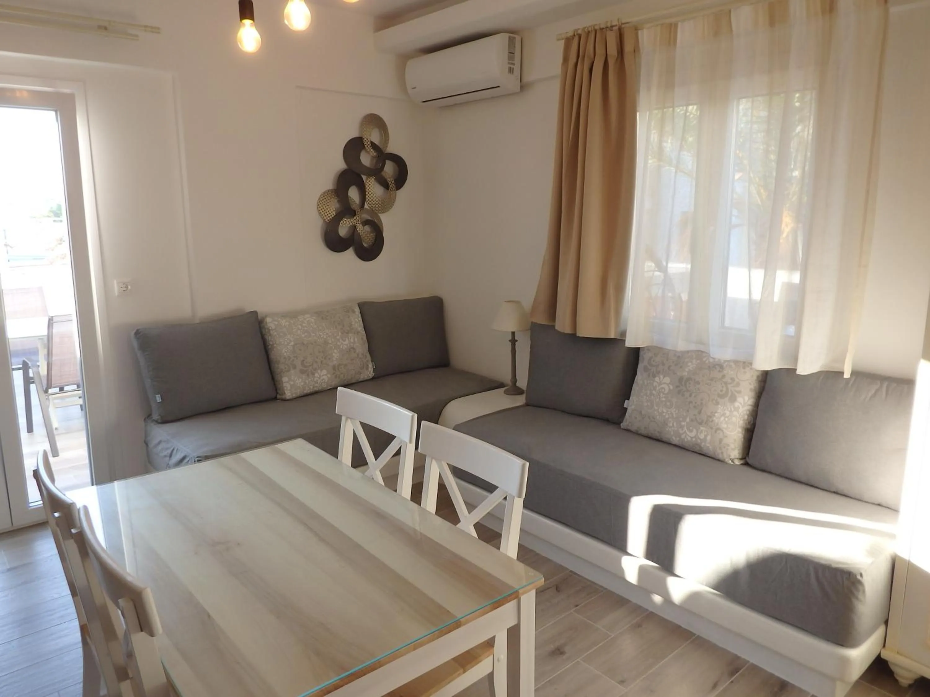 Naxos Illusion Nikos Verikokos