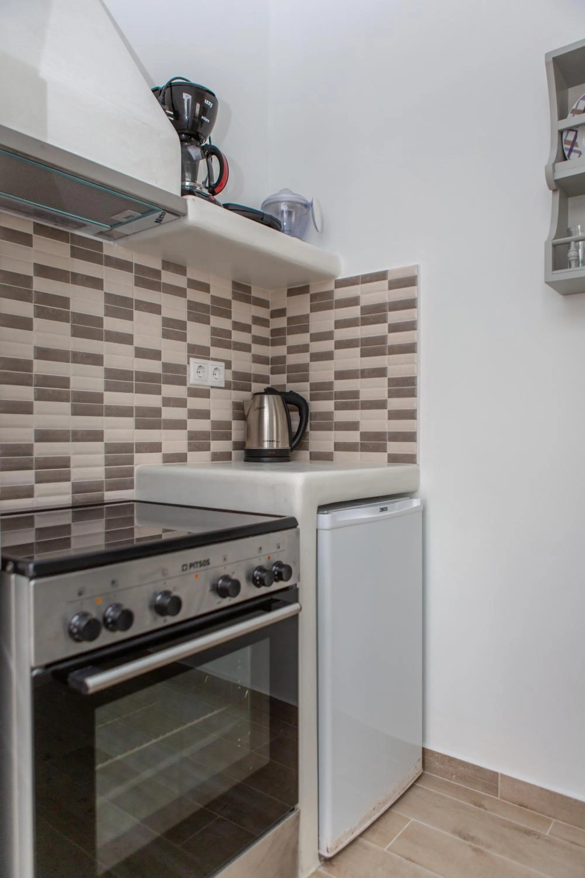 Naxos Illusion Nikos Verikokos