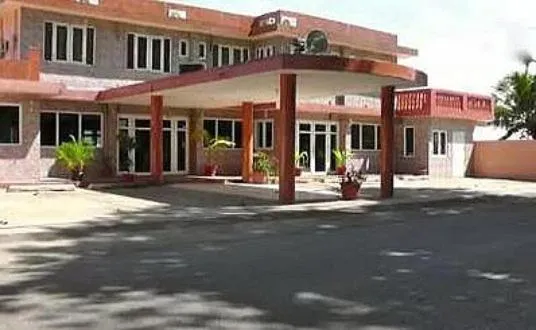 Facade/entrance in Hotel Colombus