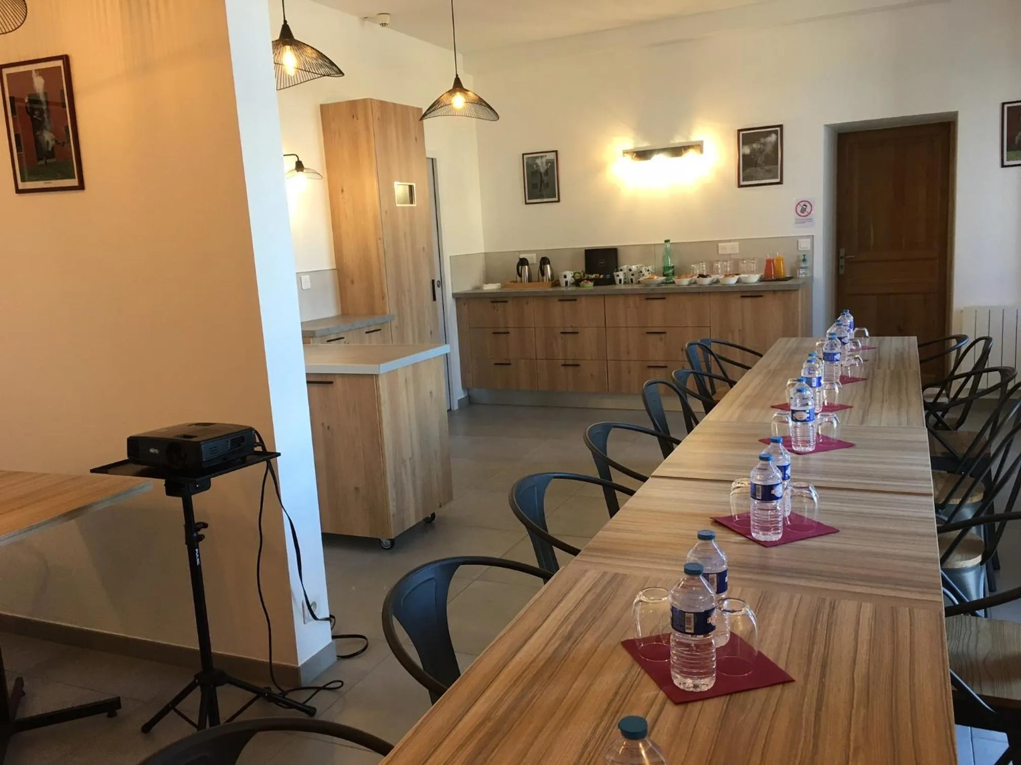 Meeting/conference room in Hôtel Océan Dinan