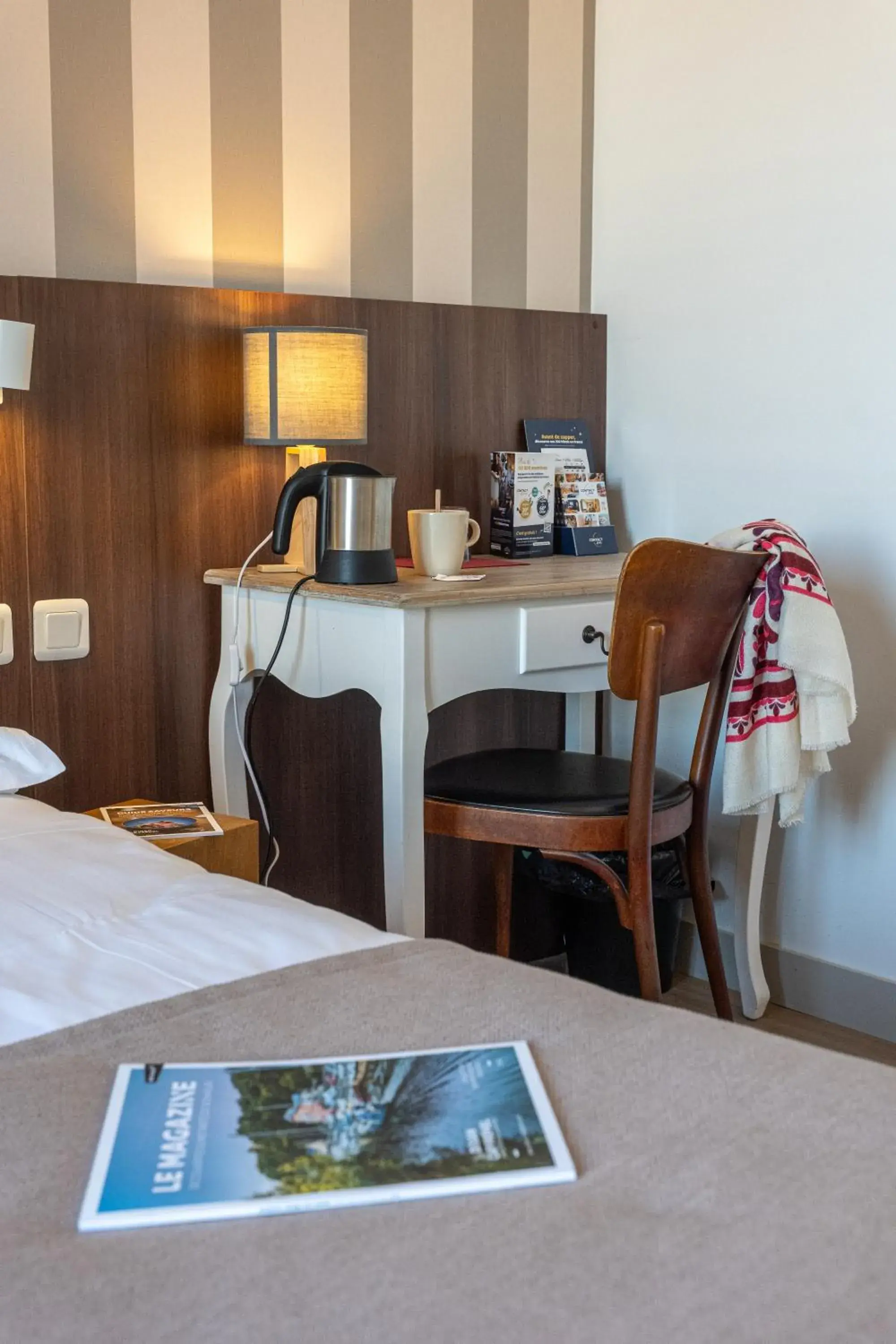 Bedroom, Bed in Hôtel Océan Dinan Bedroom, Bed in Hôtel Océan Dinan