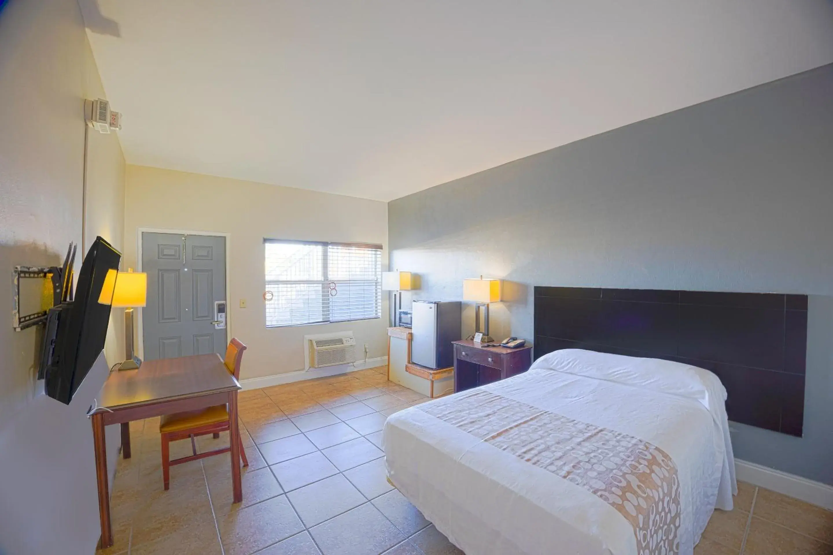 Bedroom, Bed in Sunrise Inn by OYO Titusville FL Bedroom, Bed in Sunrise Inn by OYO Titusville FL