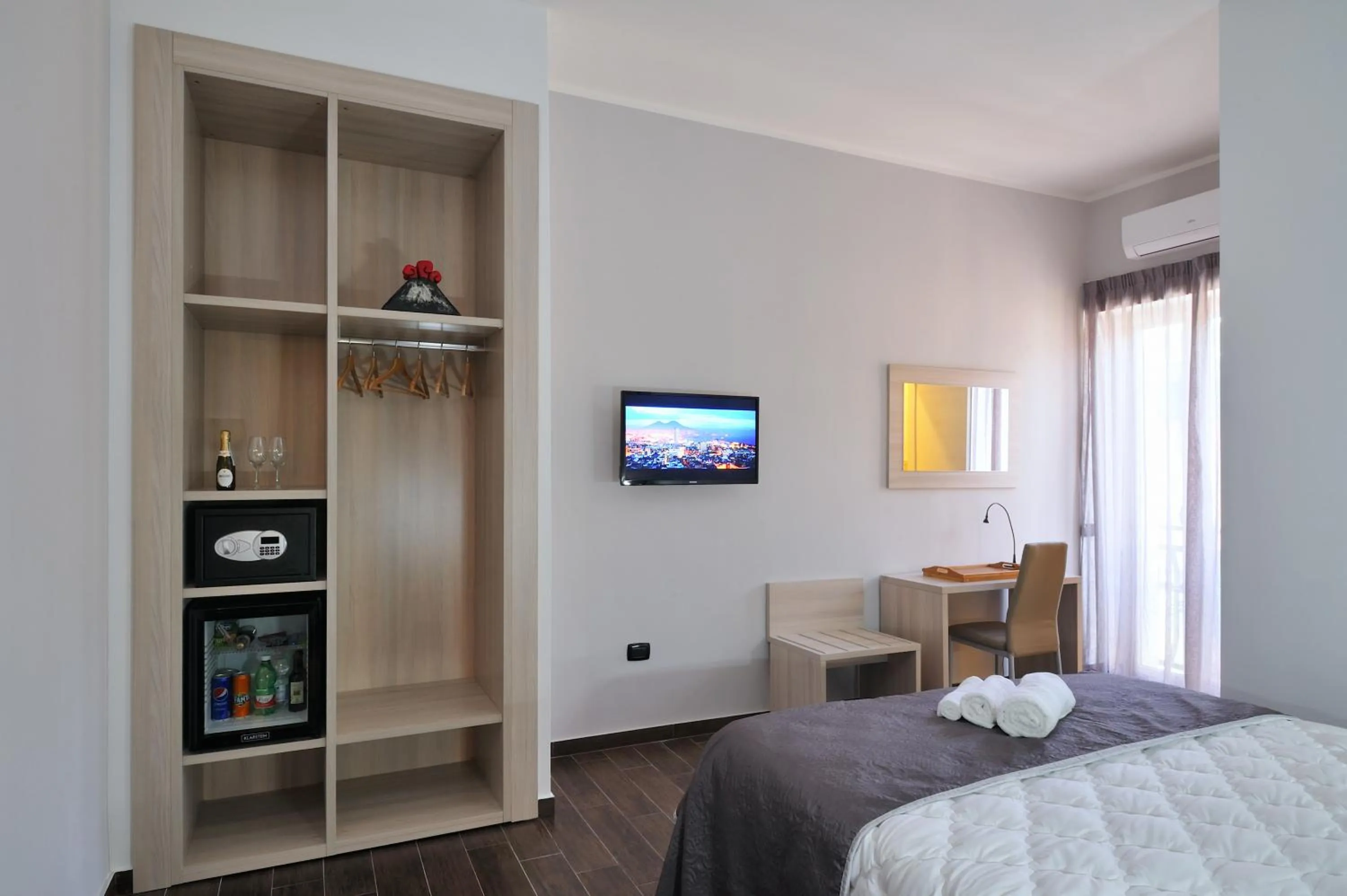 Bed in B&B Il Bacio di Napoli