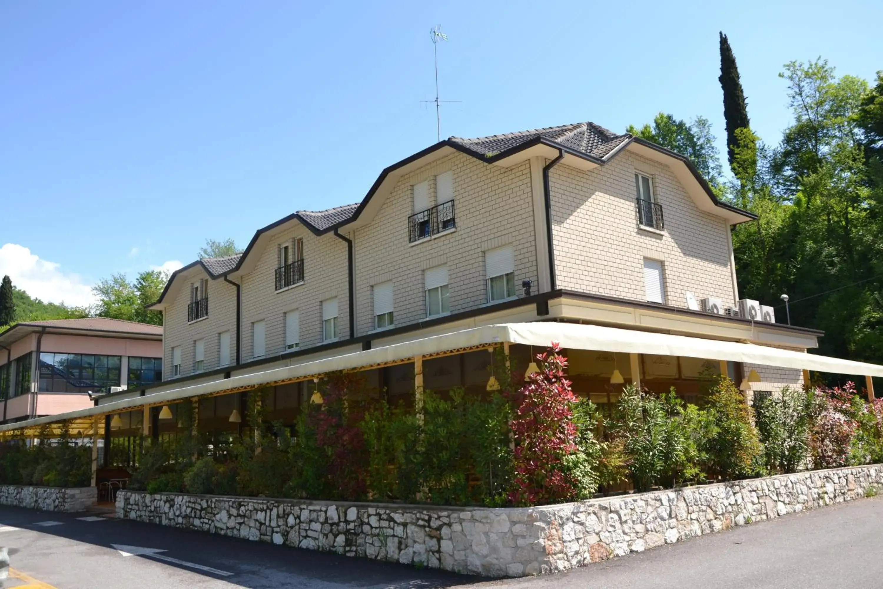 Hotel Edoné Hotel Edoné