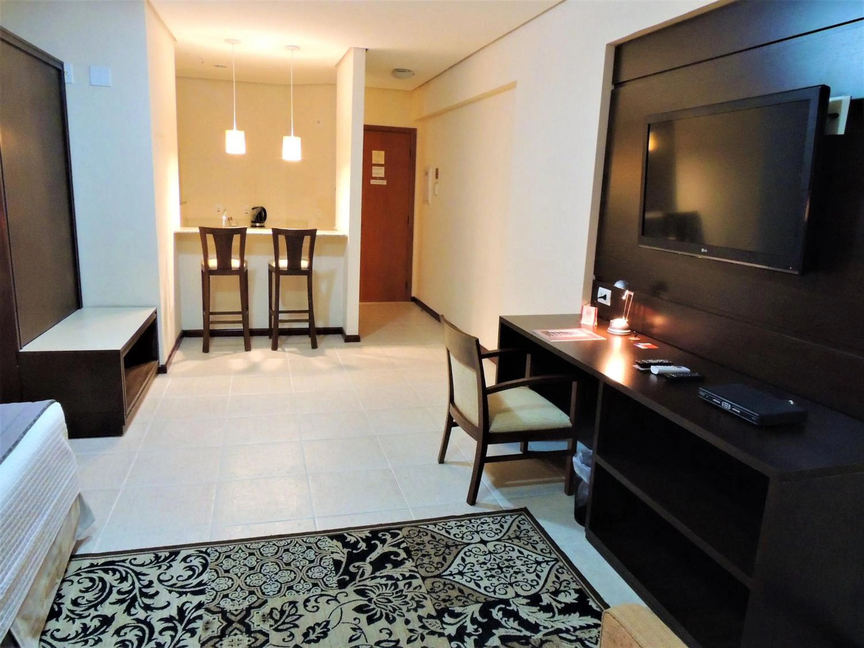 Bedroom in Mondrian Suite Hotel