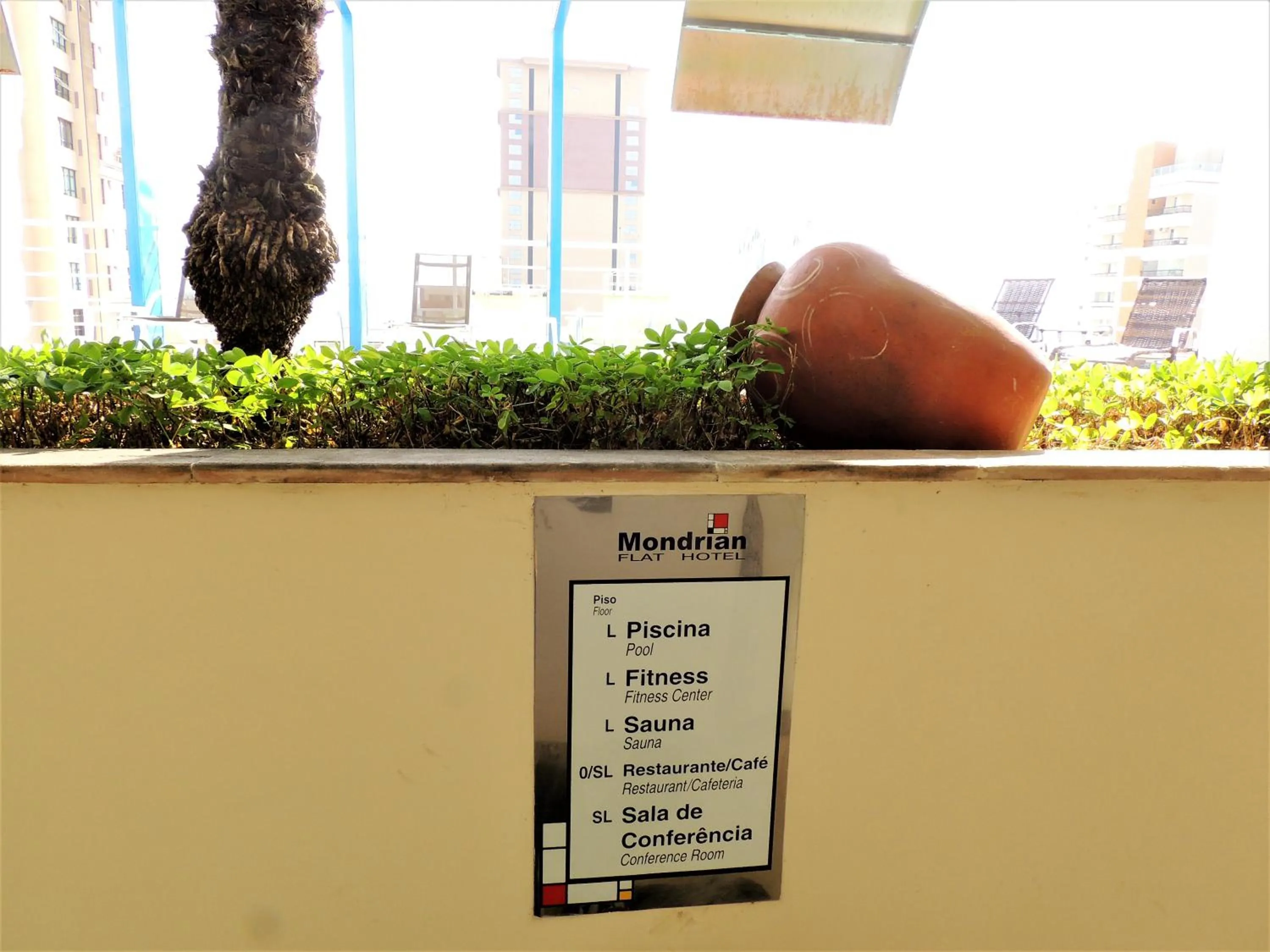 Balcony/Terrace in Mondrian Suite Hotel