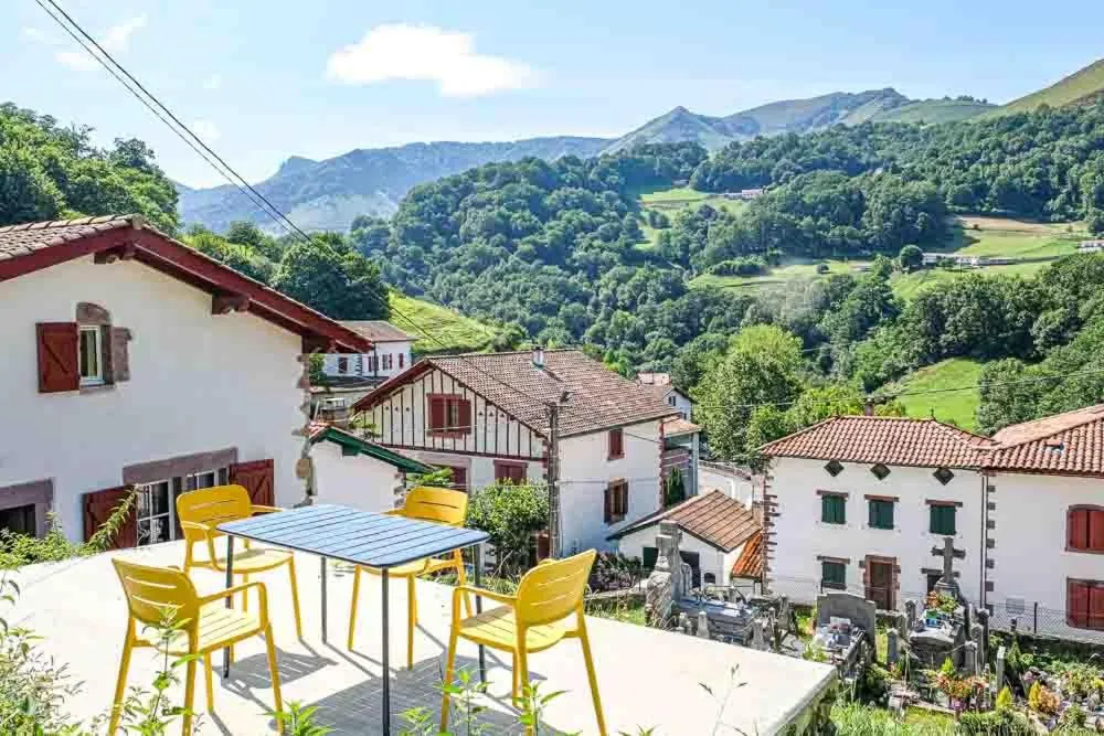 Logis Hotel Erreguina