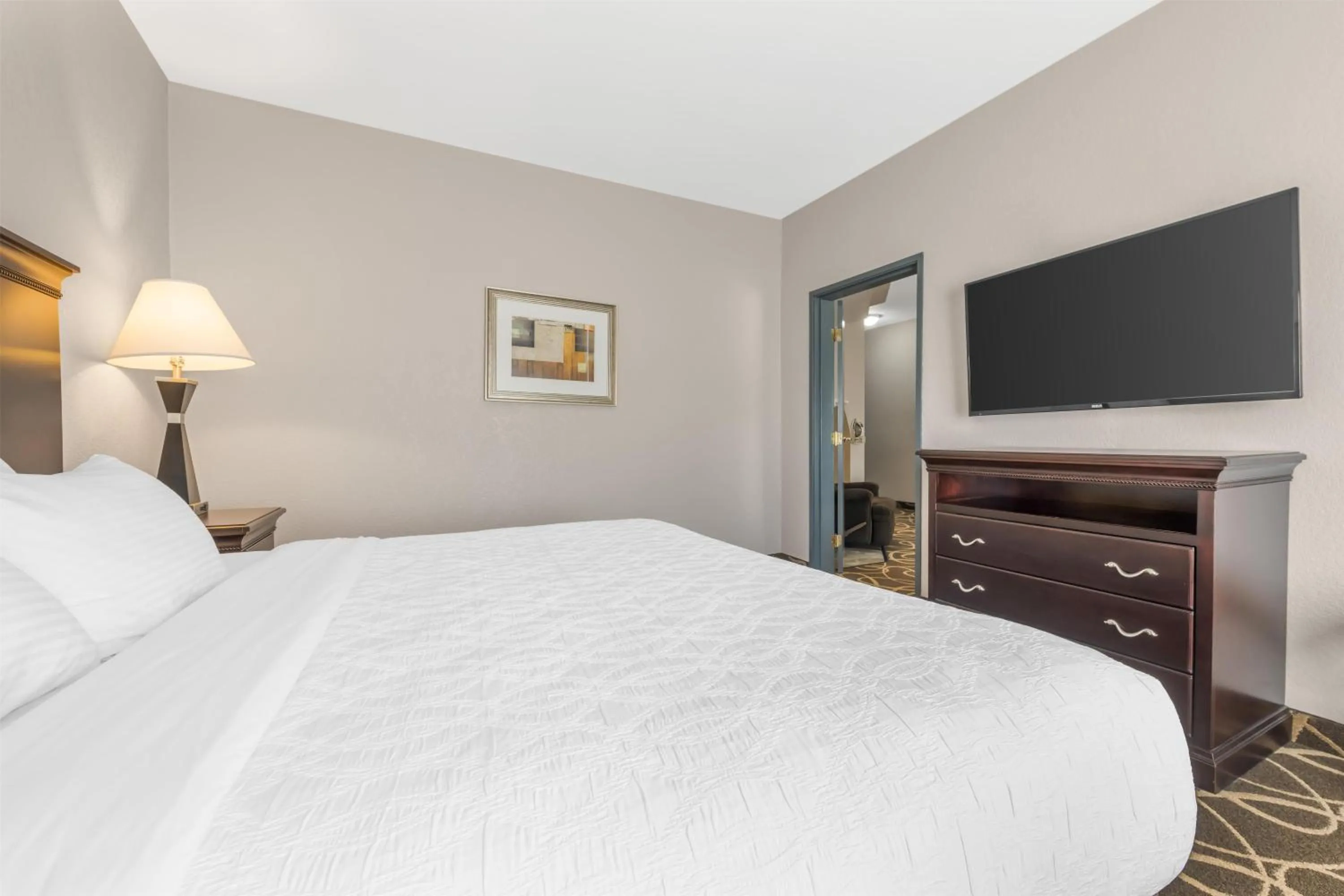 Bedroom, Bed in Best Western Plus Eau Claire Conference Center