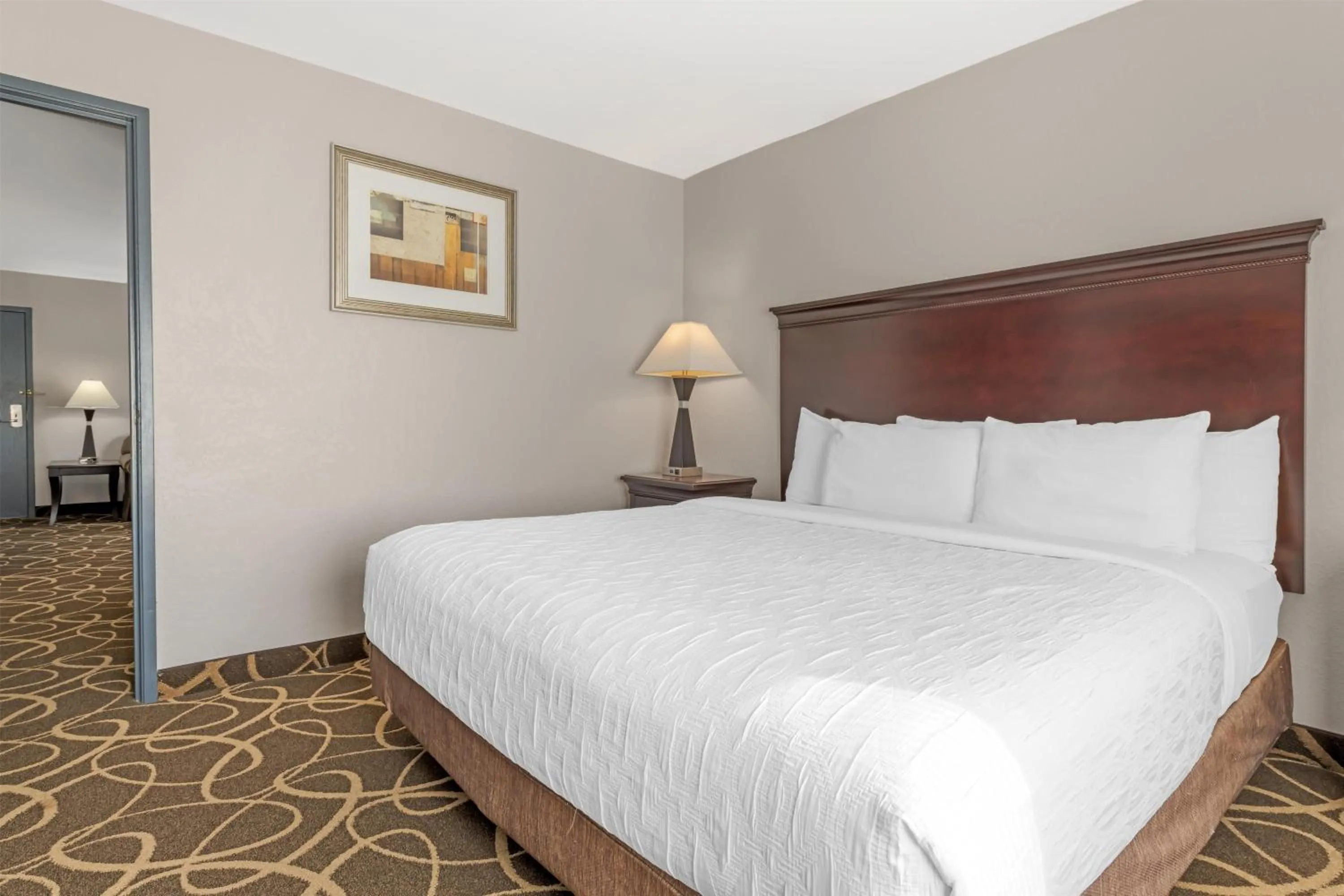 Bedroom, Bed in Best Western Plus Eau Claire Conference Center