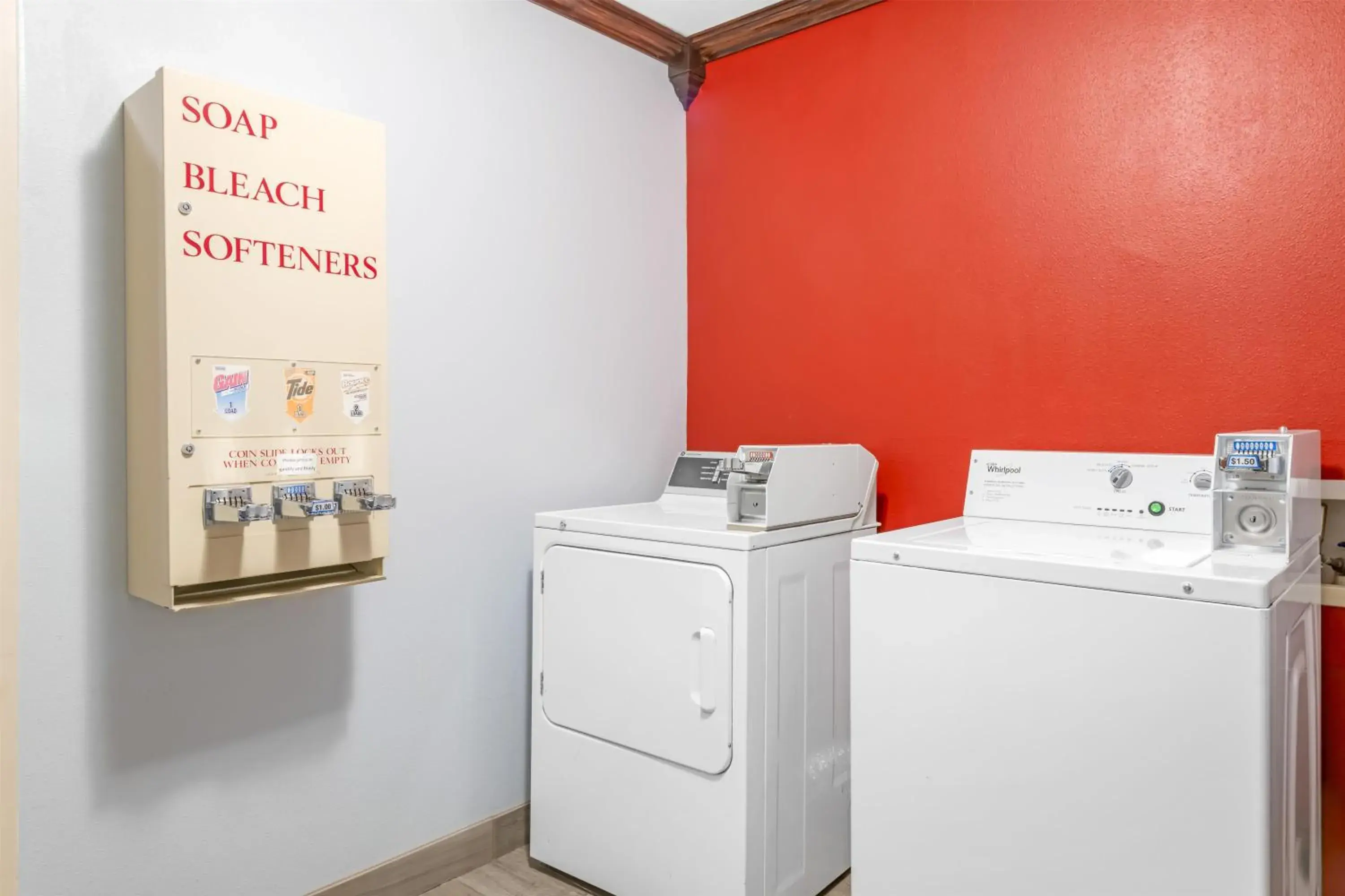 Property building in Best Western Plus Eau Claire Conference Center Property building in Best Western Plus Eau Claire Conference Center